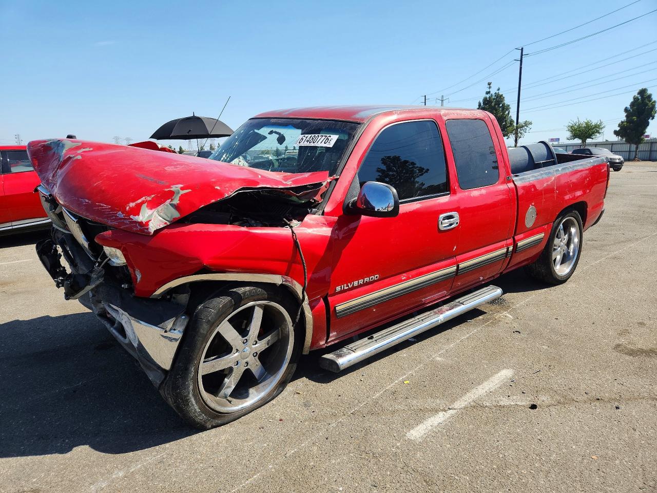 2002 Chevrolet Silverado C1500 Red vin: 2GCEC19T221215600