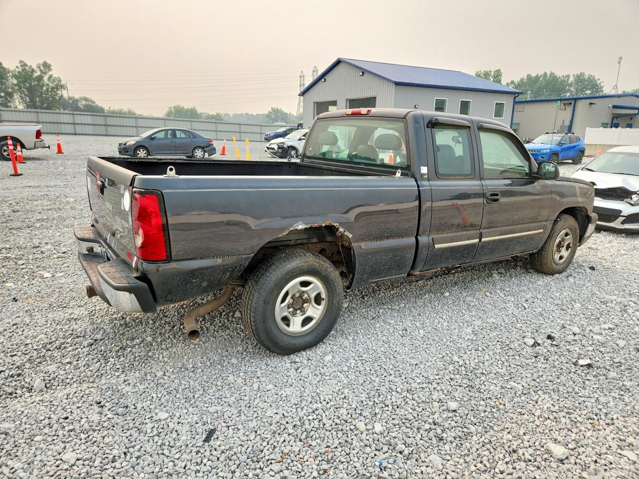 2004 Chevrolet Silverado C1500 Gray vin: 2GCEC19T241180172