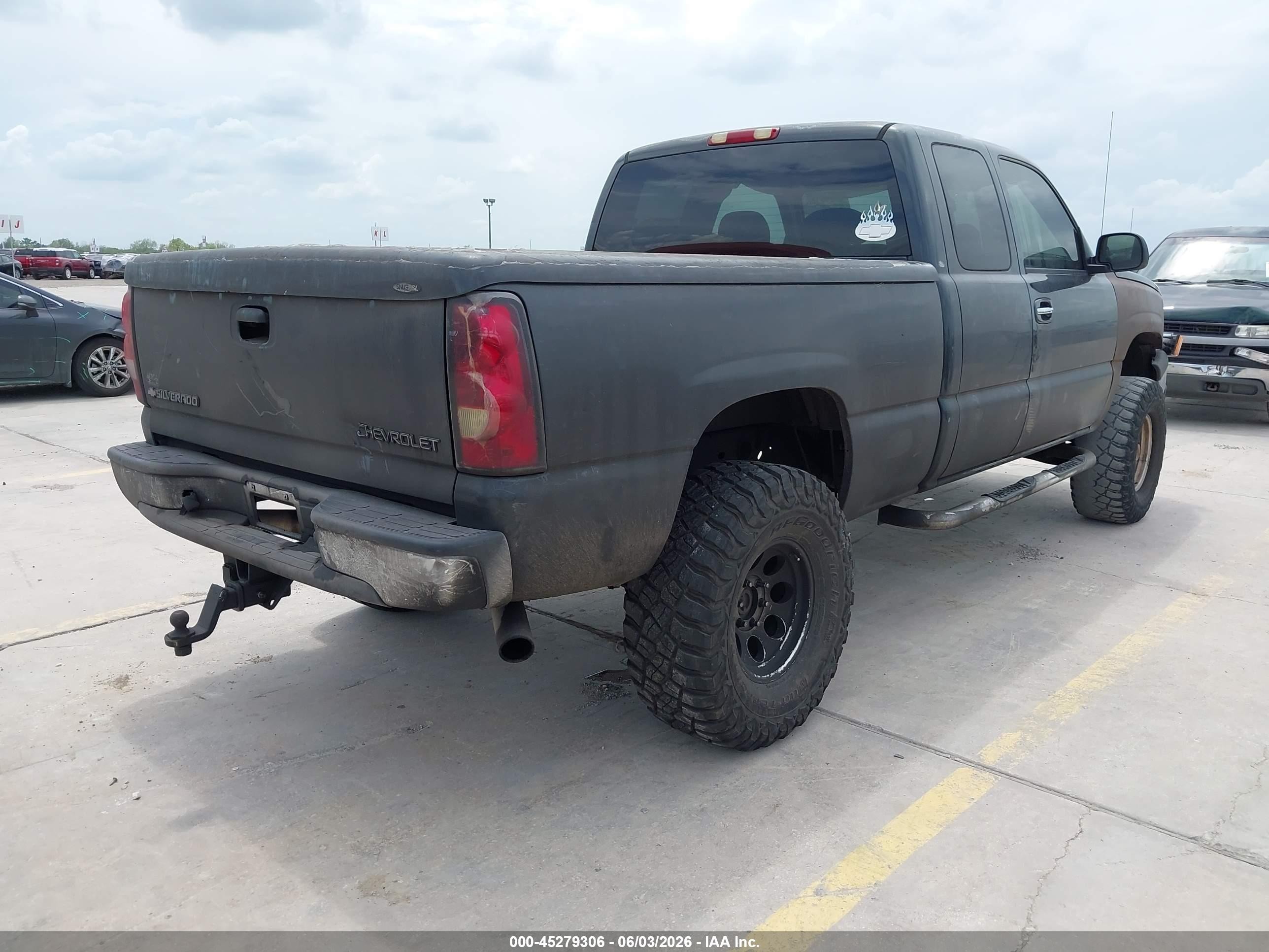 2004 Chevrolet Silverado 1500 Ls Gray vin: 2GCEC19T241239625