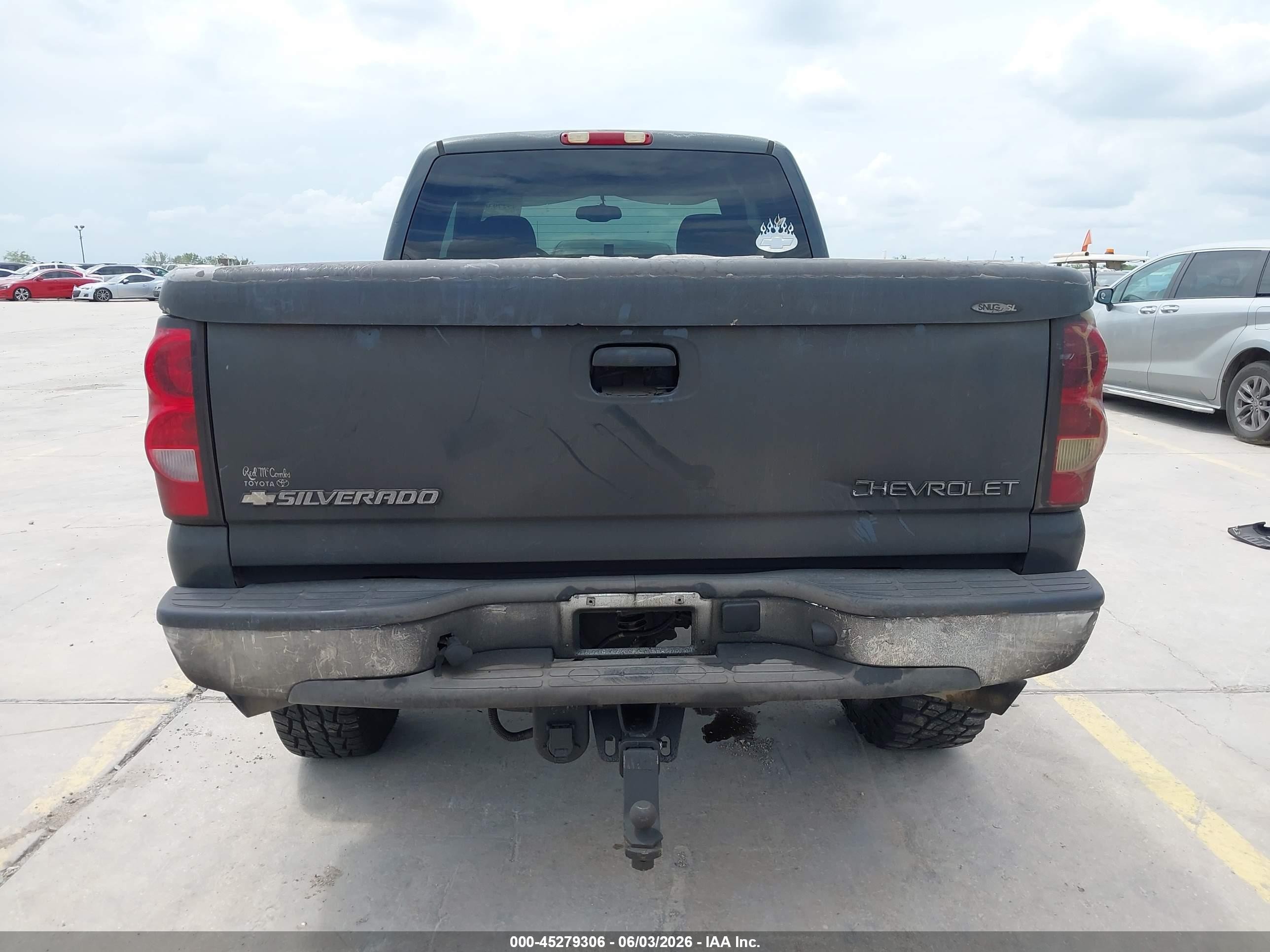 2004 Chevrolet Silverado 1500 Ls Gray vin: 2GCEC19T241239625
