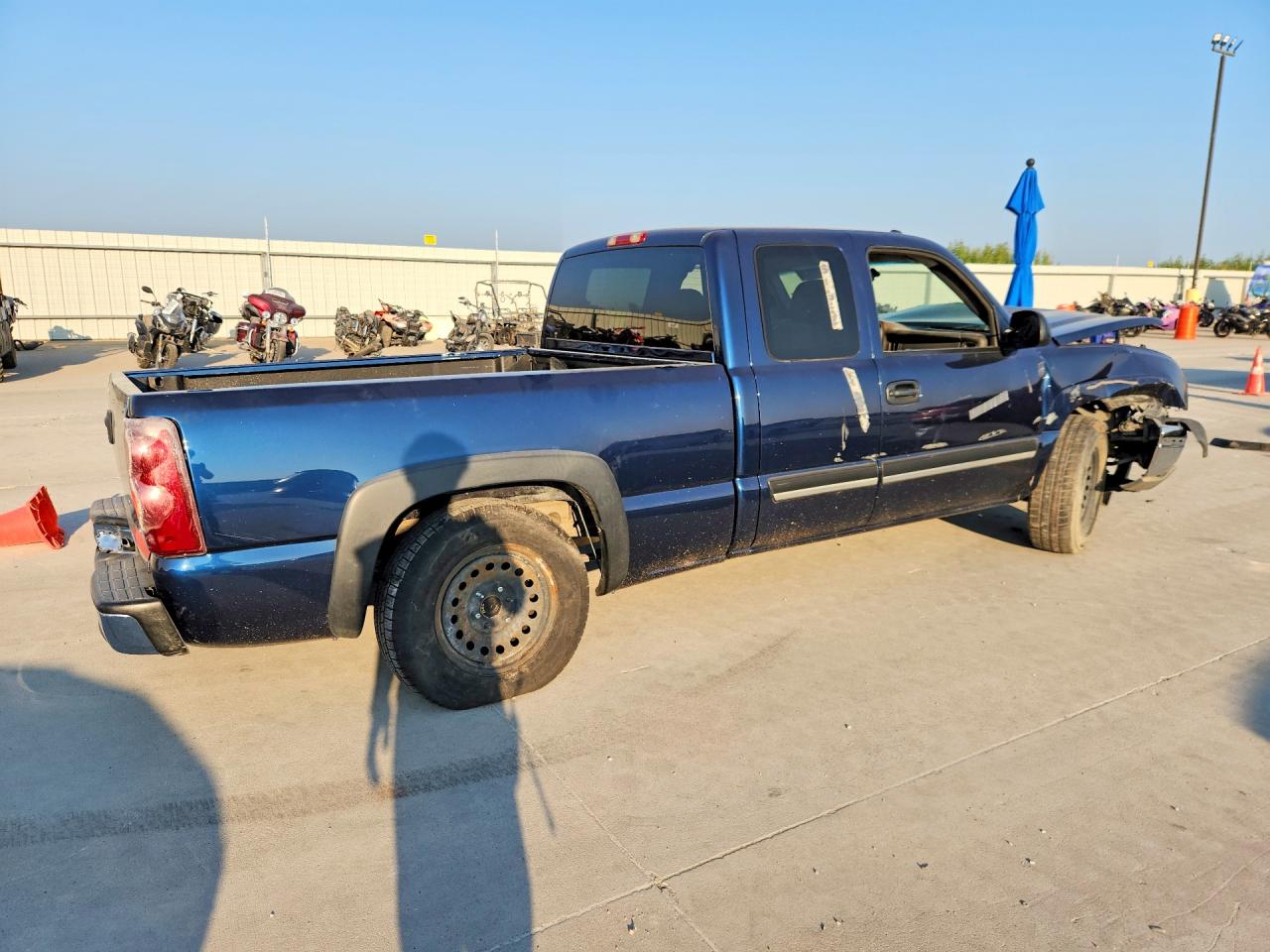 1999 Chevrolet Silverado C1500 Blue vin: 2GCEC19T2X1135530