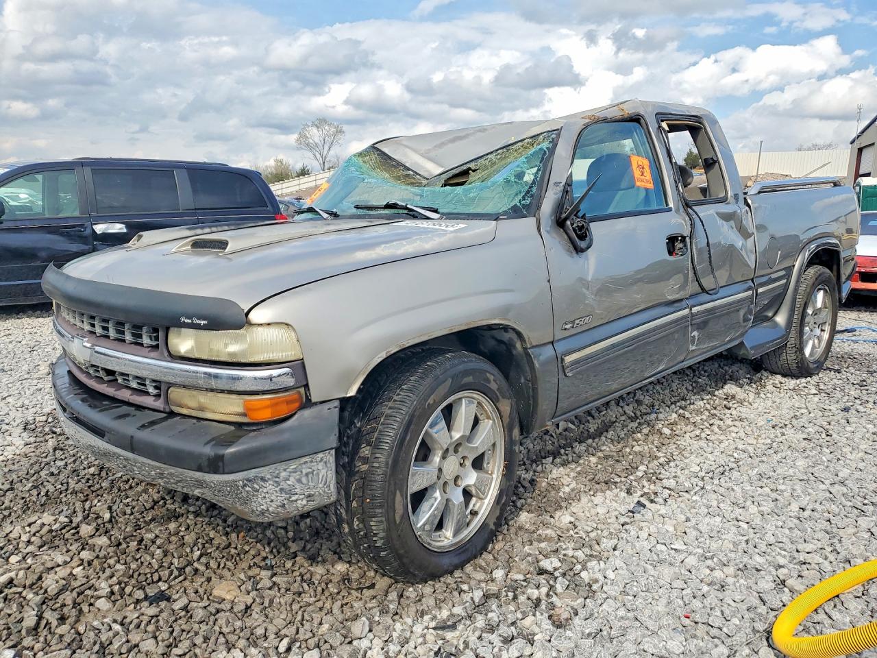 2GCEC19T2X1138105