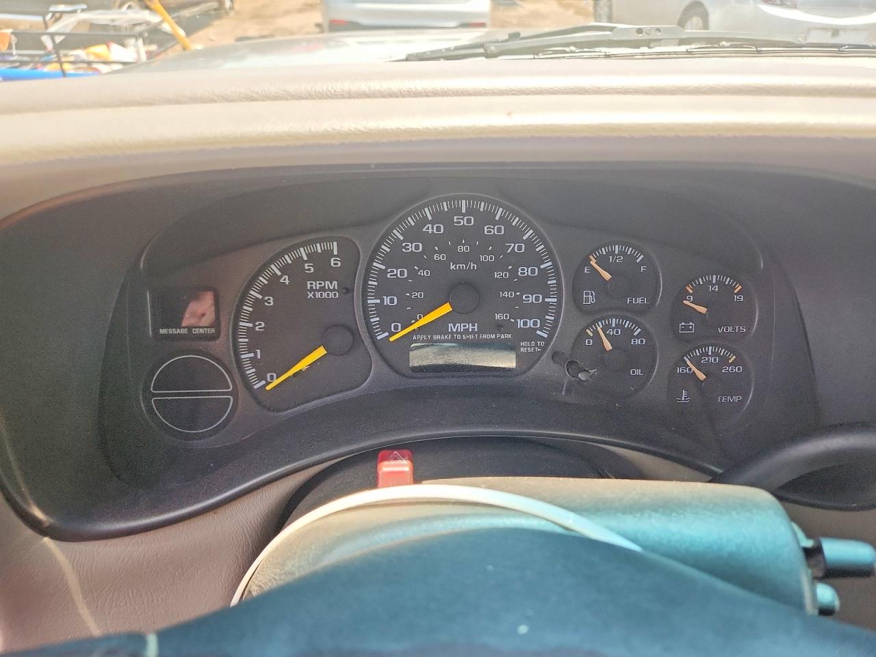 1999 Chevrolet Silverado C1500 Tan vin: 2GCEC19T2X1251312