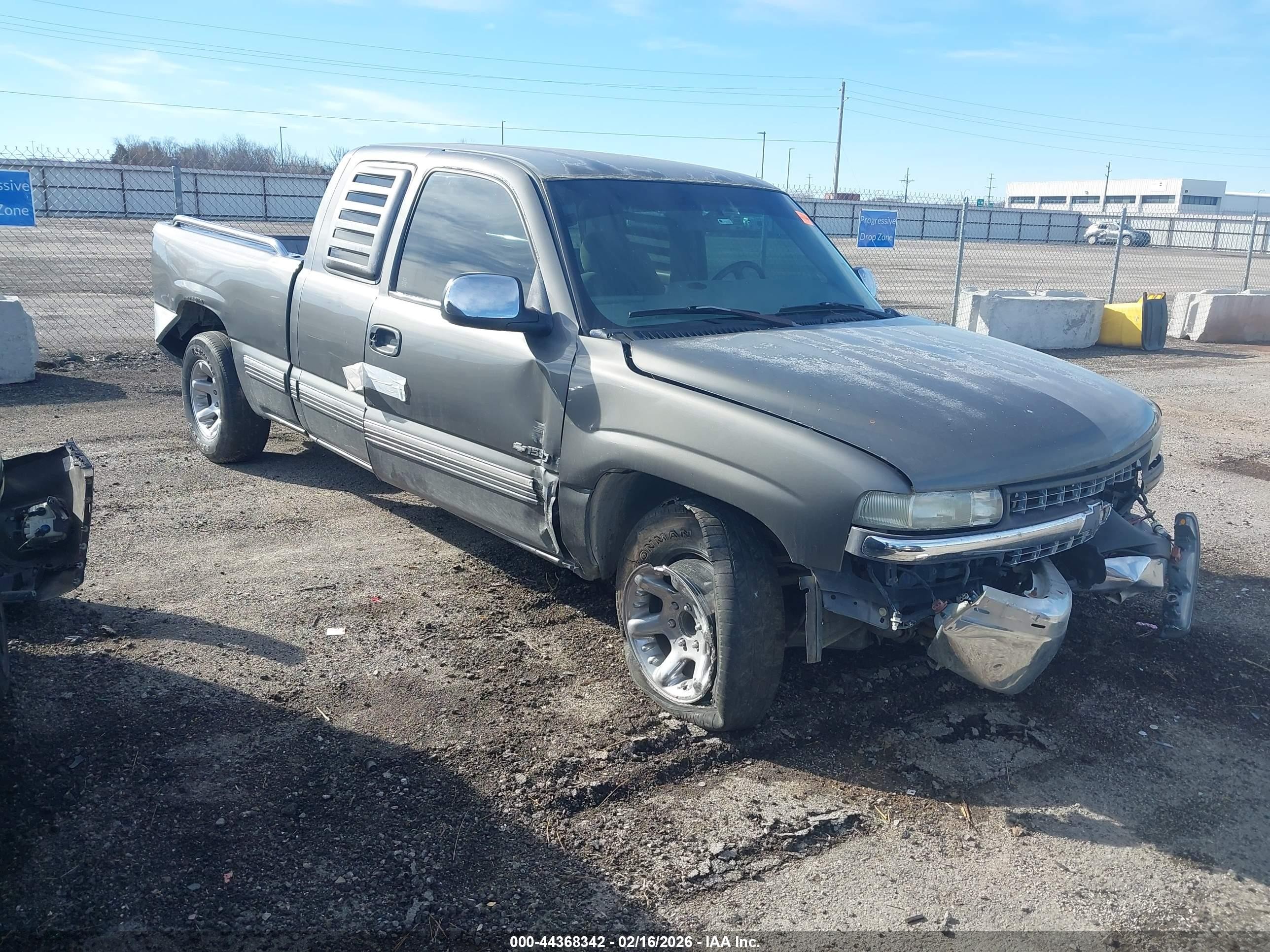 2000 Chevrolet Silverado 1500 Ls Gold vin: 2GCEC19T2Y1101962