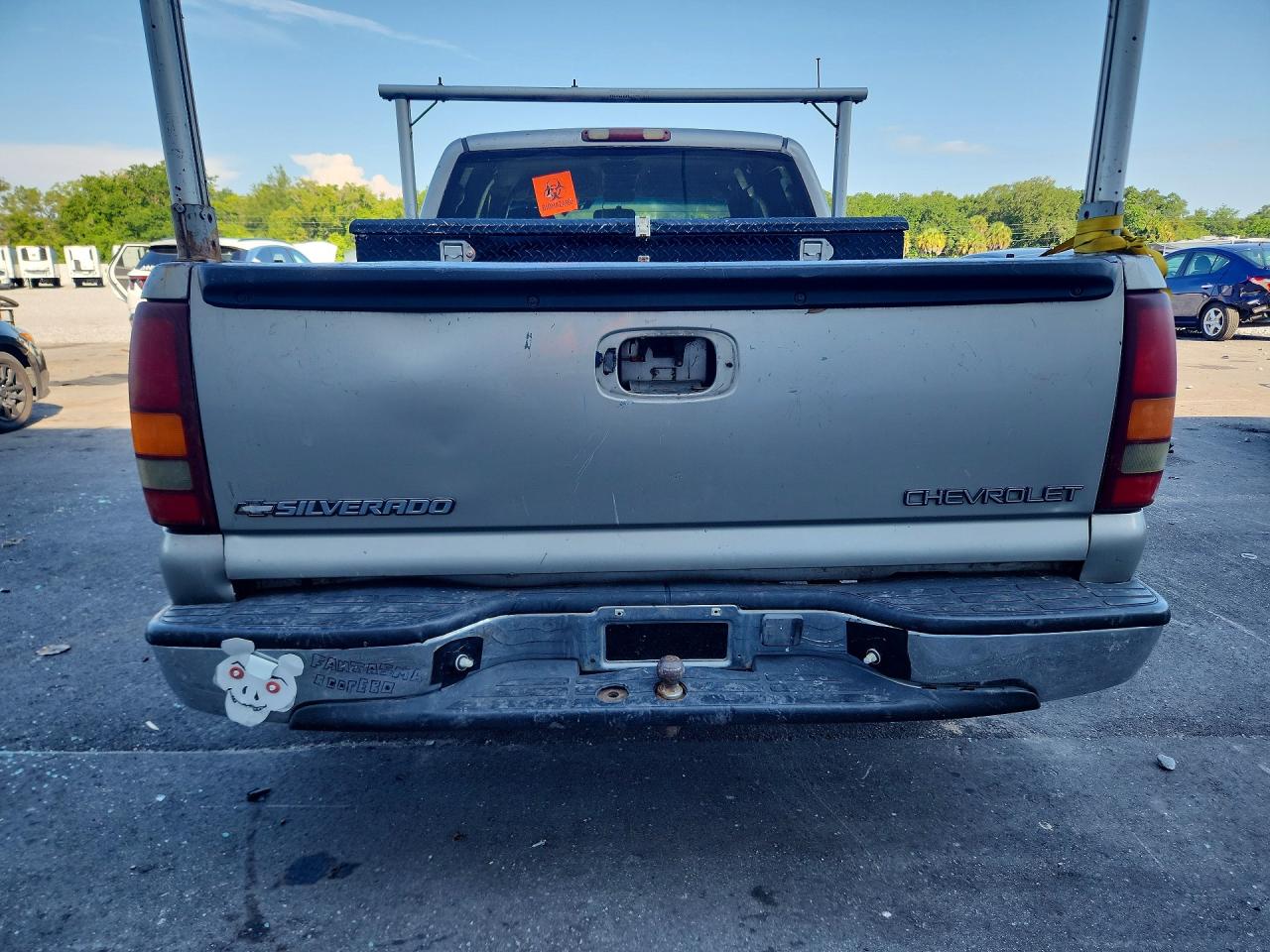 2000 Chevrolet Silverado C1500 Beige vin: 2GCEC19T2Y1107227