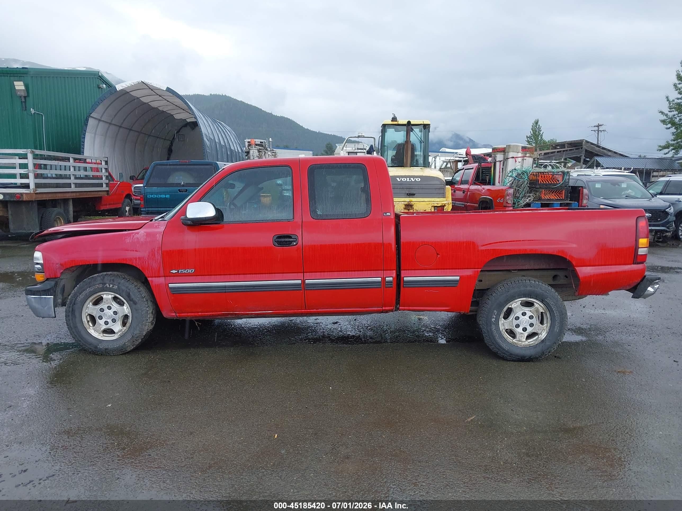 2000 Chevrolet Silverado 1500 Ls Red vin: 2GCEC19T2Y1386677
