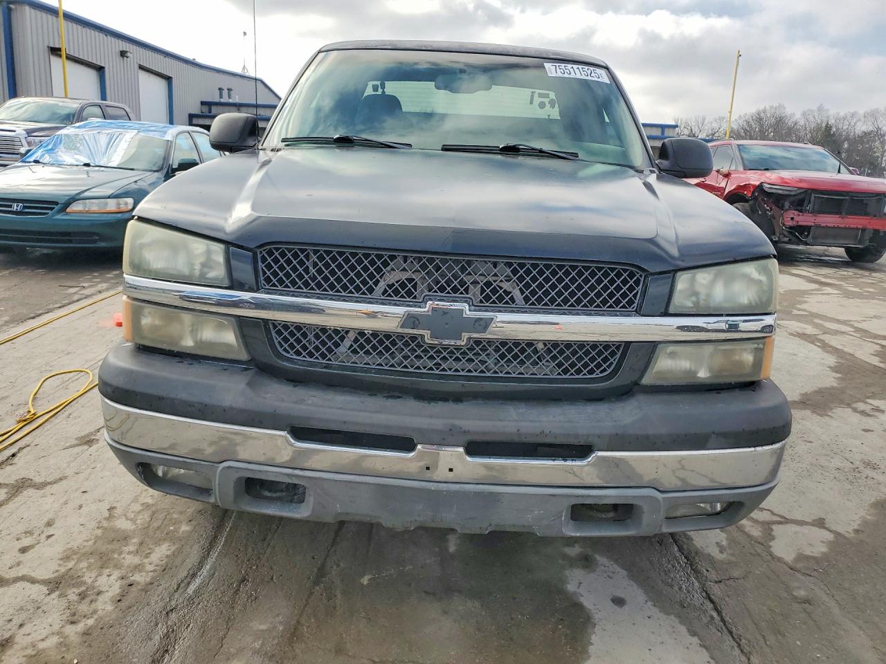 2003 Chevrolet Silverado C1500 Black vin: 2GCEC19T331150872