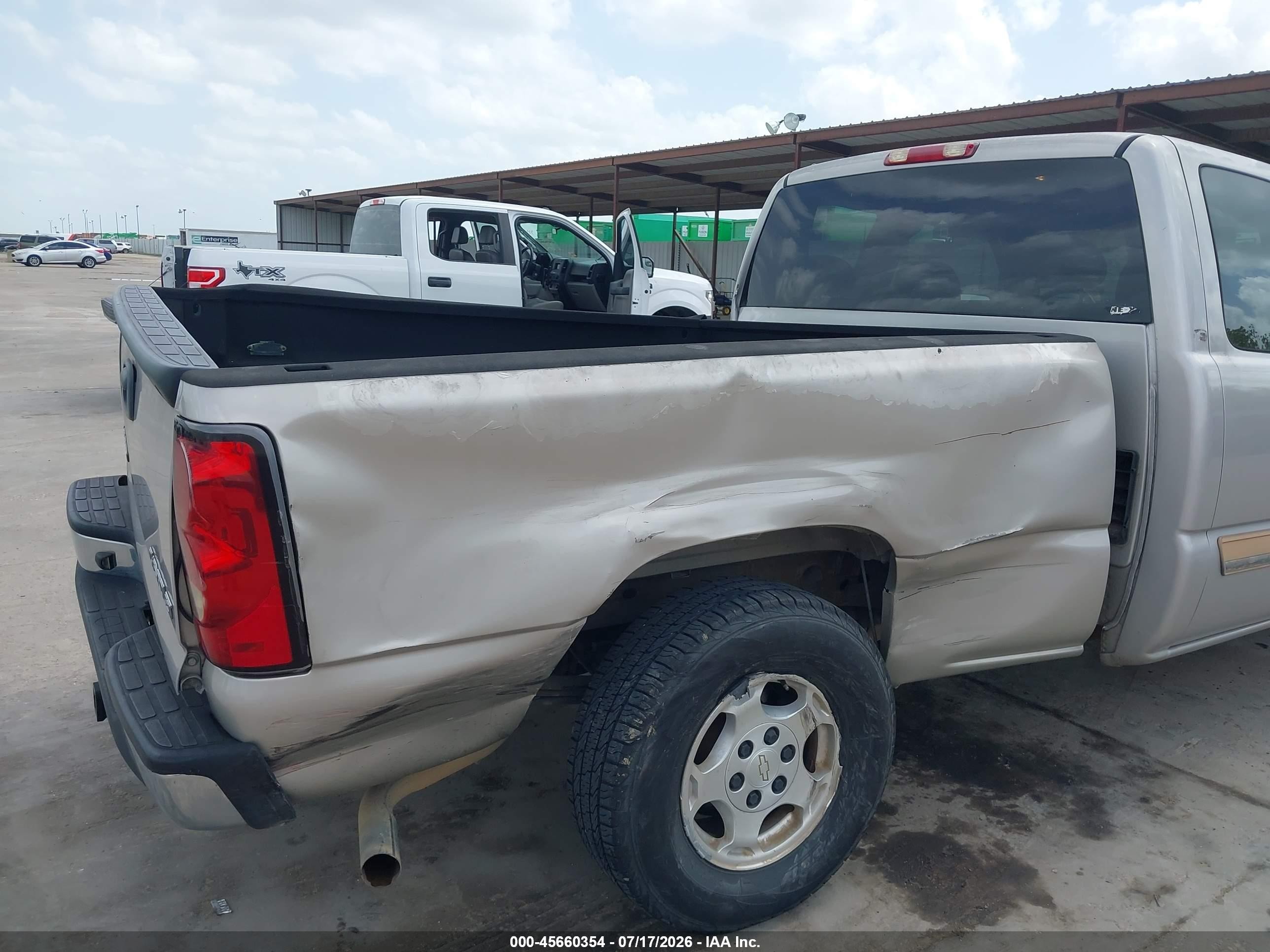 2004 Chevrolet Silverado 1500 Ls Pewter vin: 2GCEC19T341345839