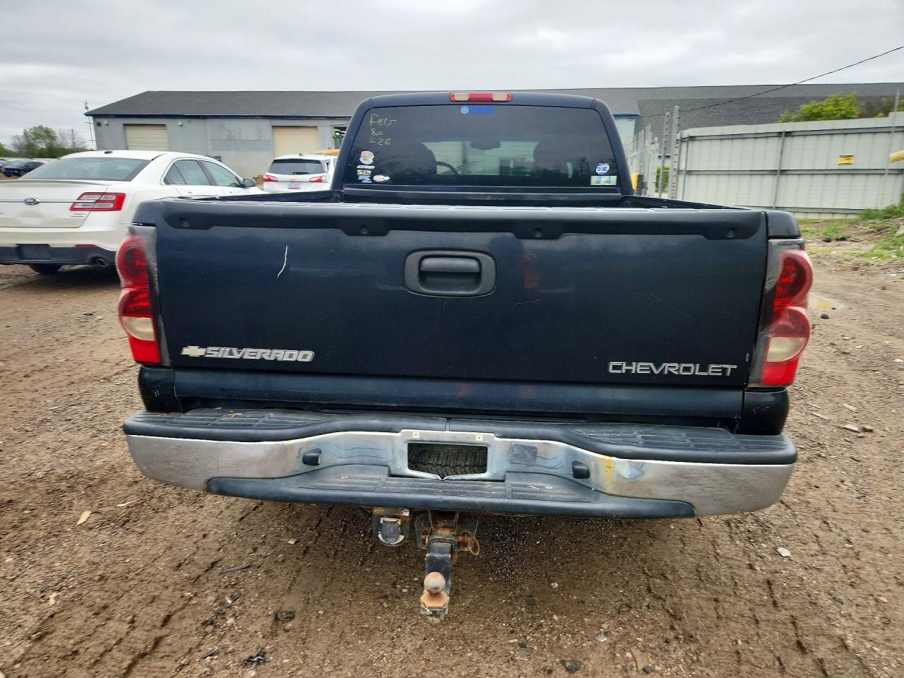 2005 Chevrolet Silverado C1500 Black vin: 2GCEC19T351162782