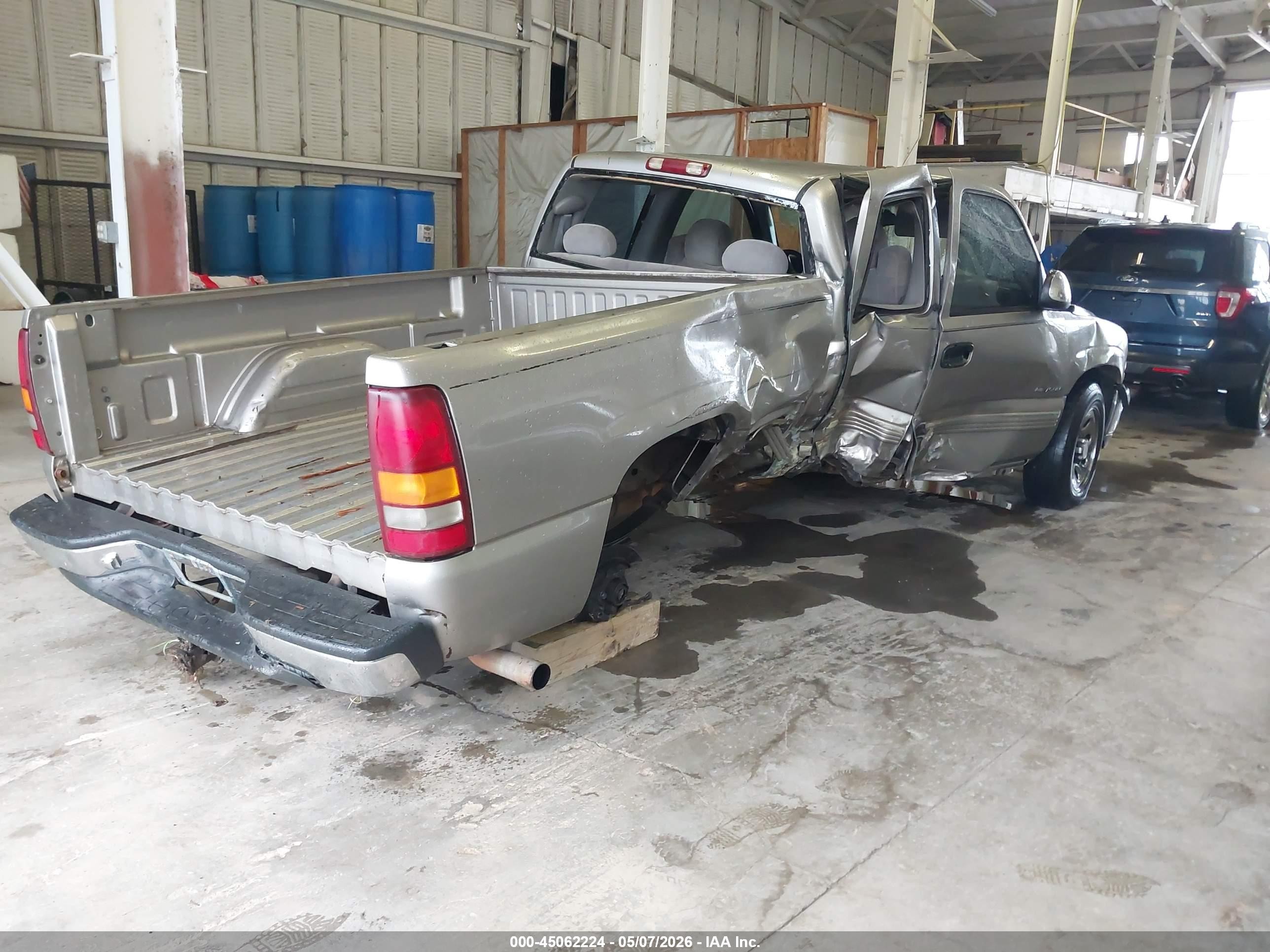 1999 Chevrolet Silverado 1500 Ls Gold vin: 2GCEC19T3X1255918