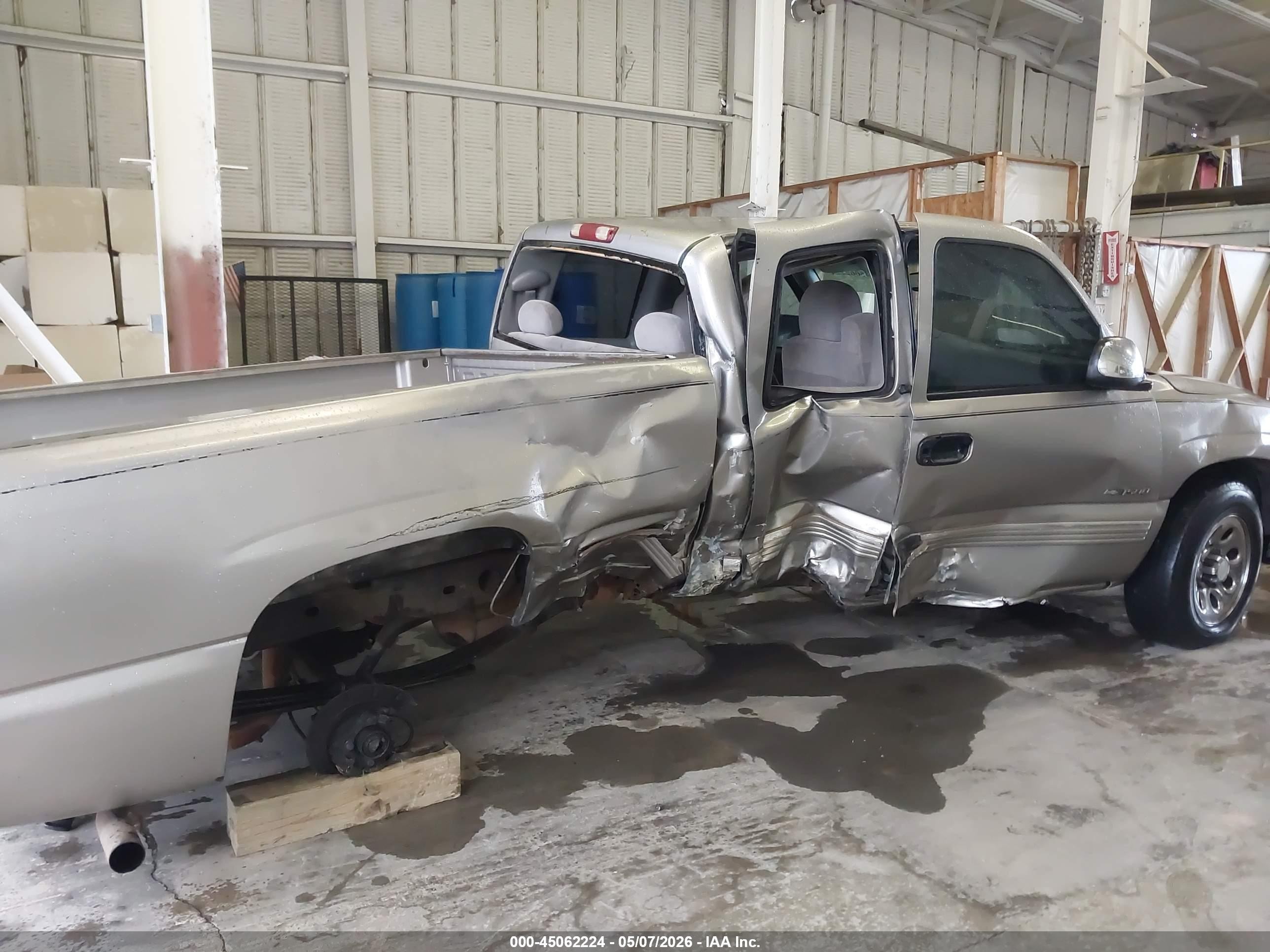 1999 Chevrolet Silverado 1500 Ls Gold vin: 2GCEC19T3X1255918