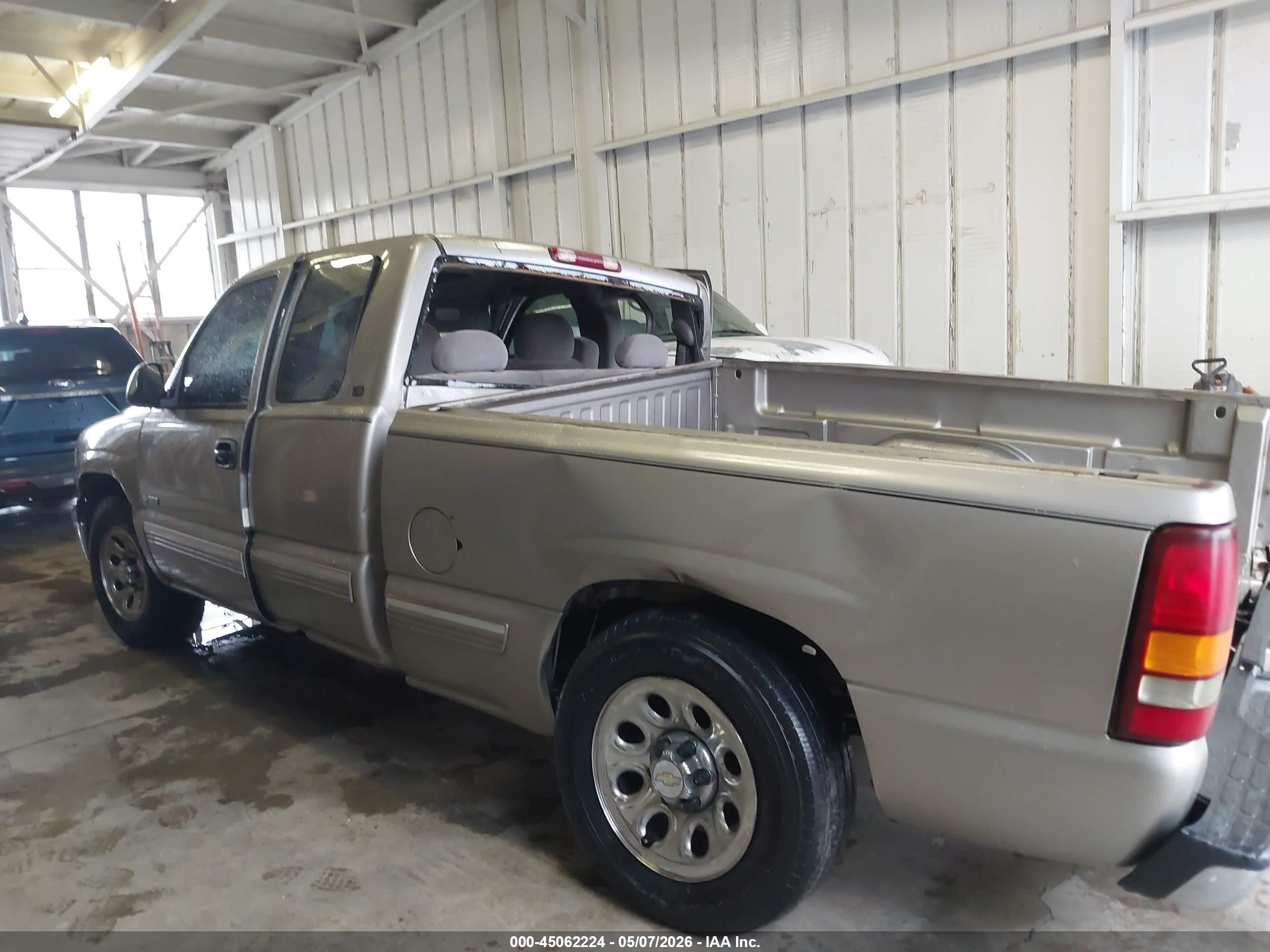 1999 Chevrolet Silverado 1500 Ls Gold vin: 2GCEC19T3X1255918