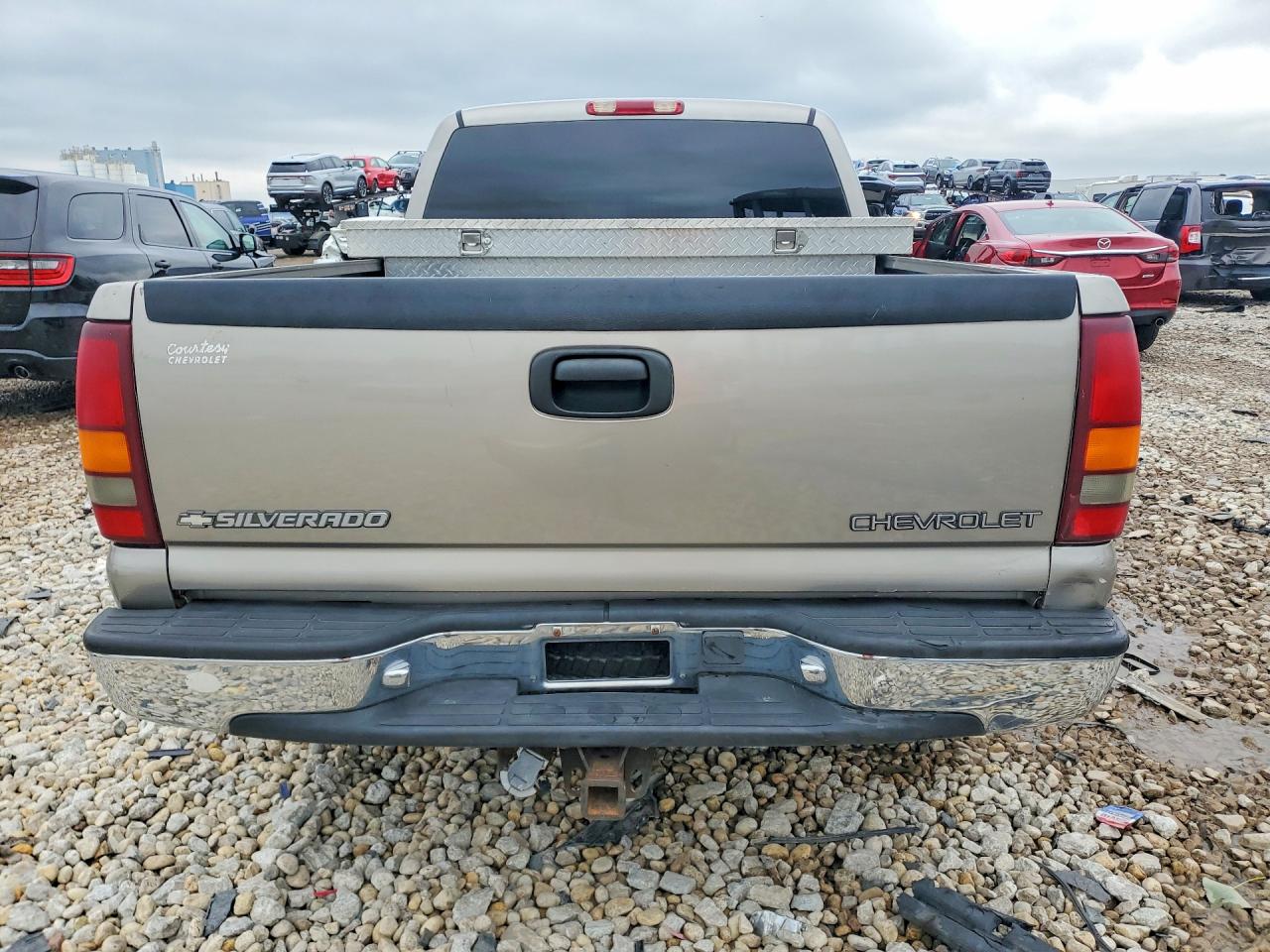 1999 Chevrolet Silverado C1500 Gold vin: 2GCEC19T3X1276154