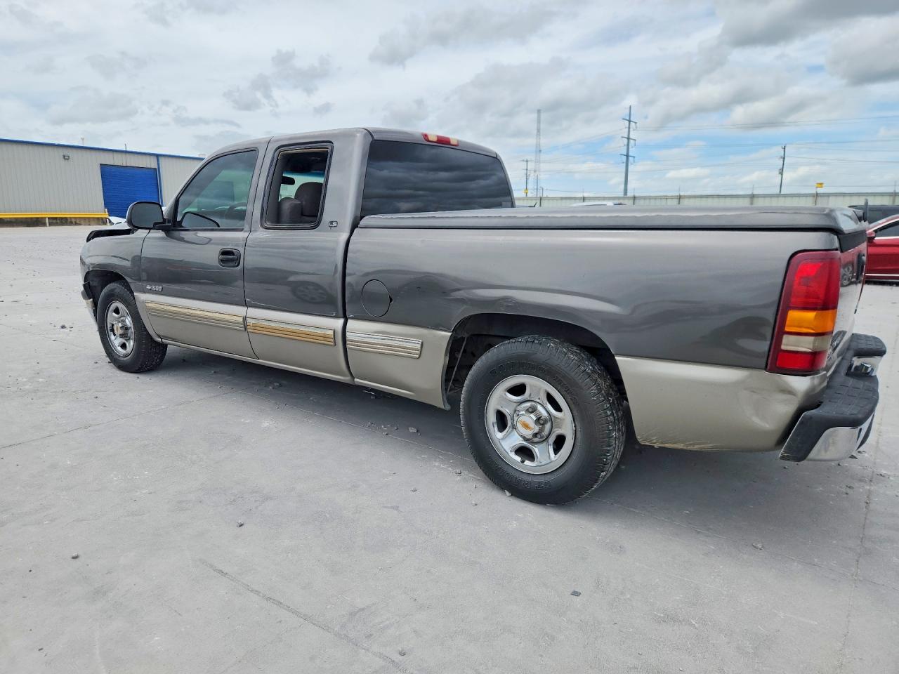 2000 Chevrolet Silverado C1500 Gray vin: 2GCEC19T3Y1223052