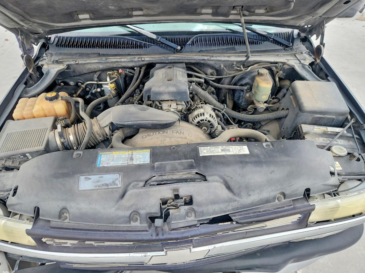 2000 Chevrolet Silverado C1500 Gray vin: 2GCEC19T3Y1223052
