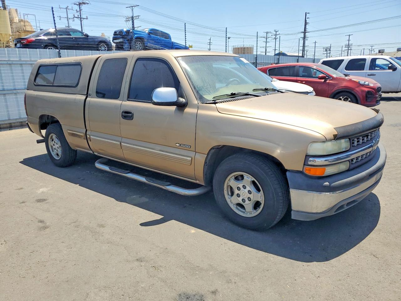 2000 Chevrolet Silverado C1500 Gold vin: 2GCEC19T3Y1232107