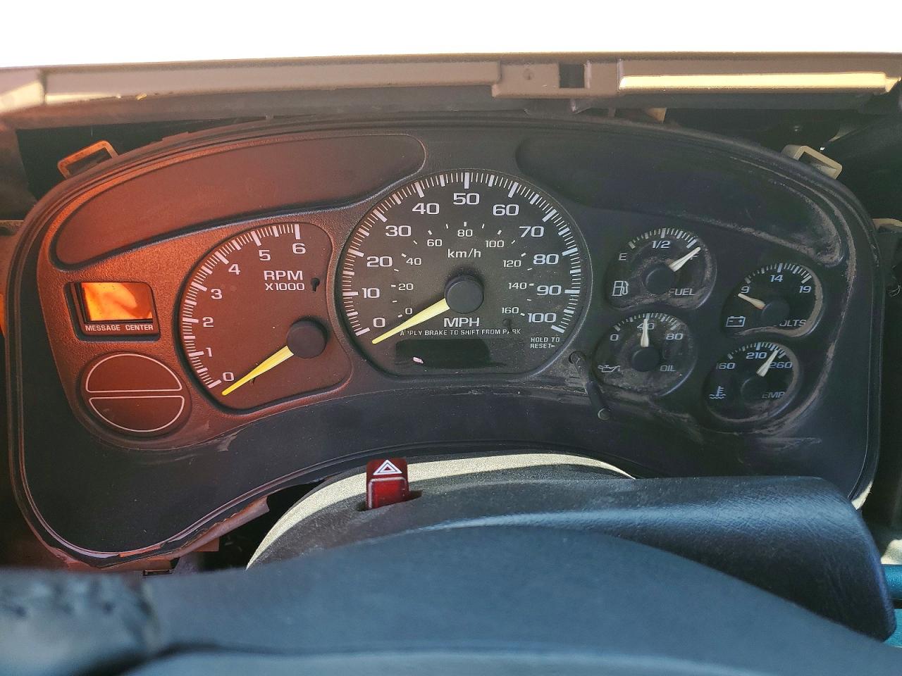 2000 Chevrolet Silverado C1500 Gold vin: 2GCEC19T3Y1232107