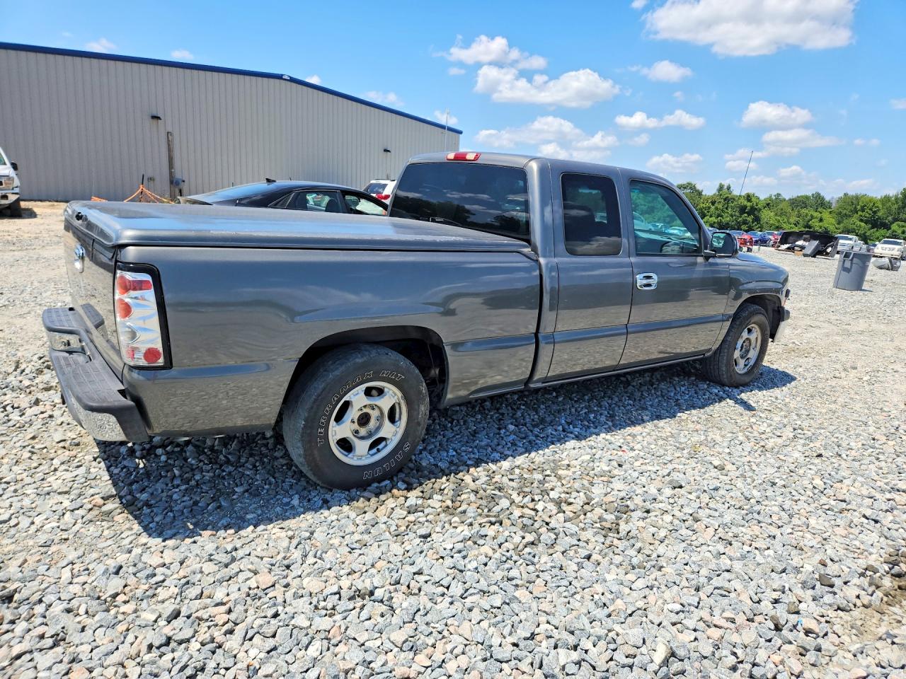 2000 Chevrolet Silverado C1500 Серый vin: 2GCEC19T3Y1353607