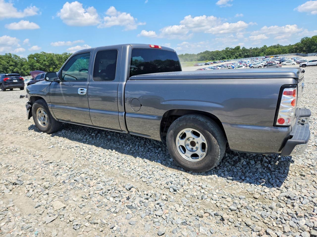 2000 Chevrolet Silverado C1500 Серый vin: 2GCEC19T3Y1353607
