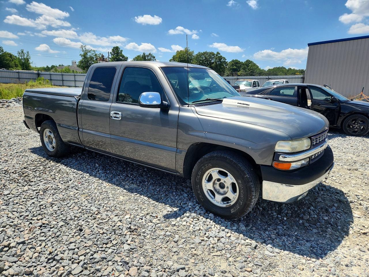 2000 Chevrolet Silverado C1500 Серый vin: 2GCEC19T3Y1353607
