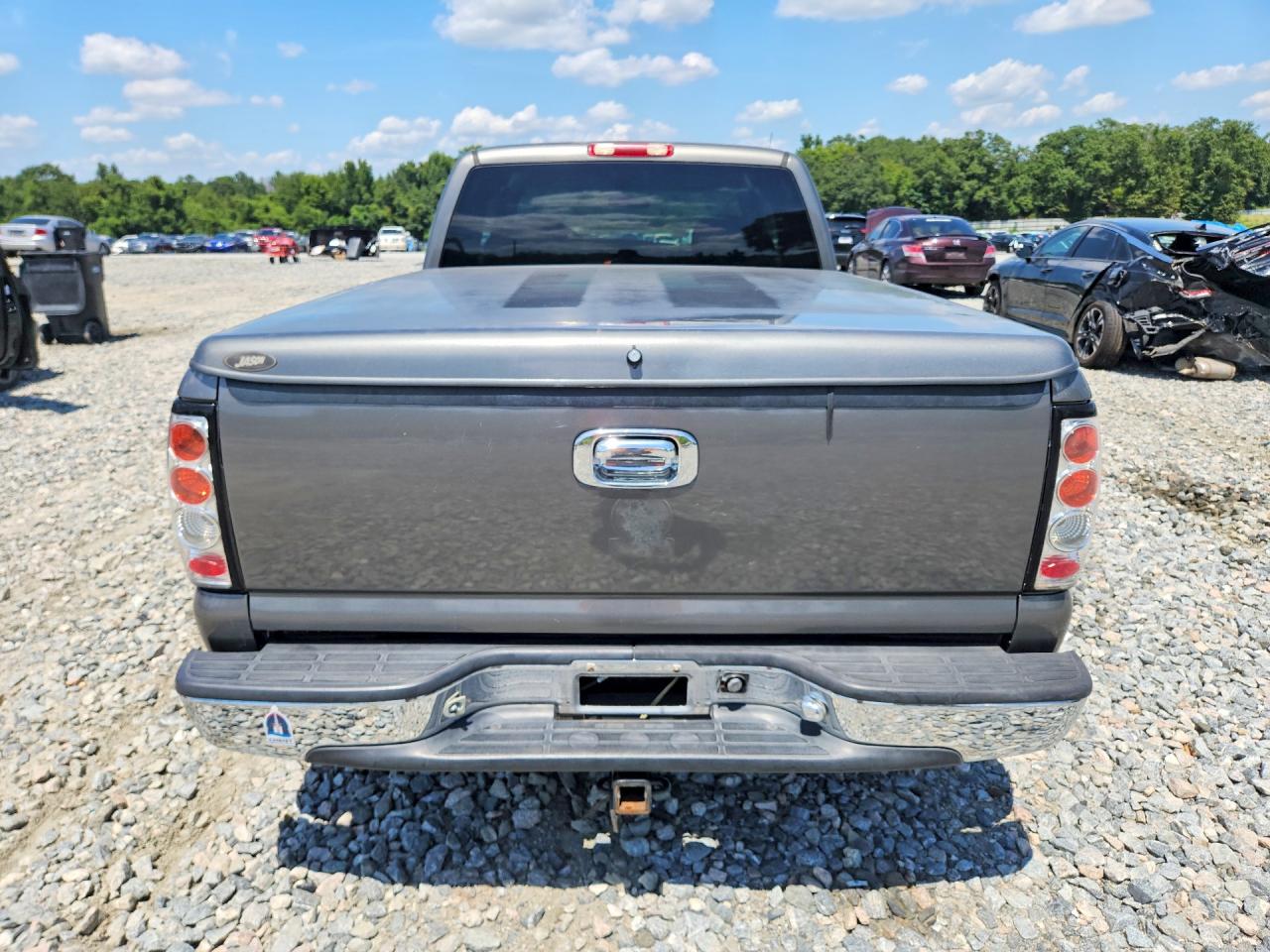 2000 Chevrolet Silverado C1500 Серый vin: 2GCEC19T3Y1353607
