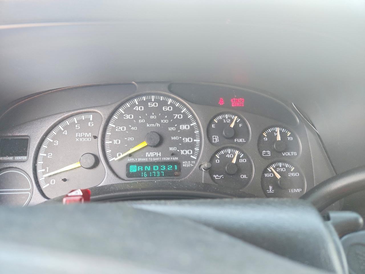 2000 Chevrolet Silverado C1500 Серый vin: 2GCEC19T3Y1353607