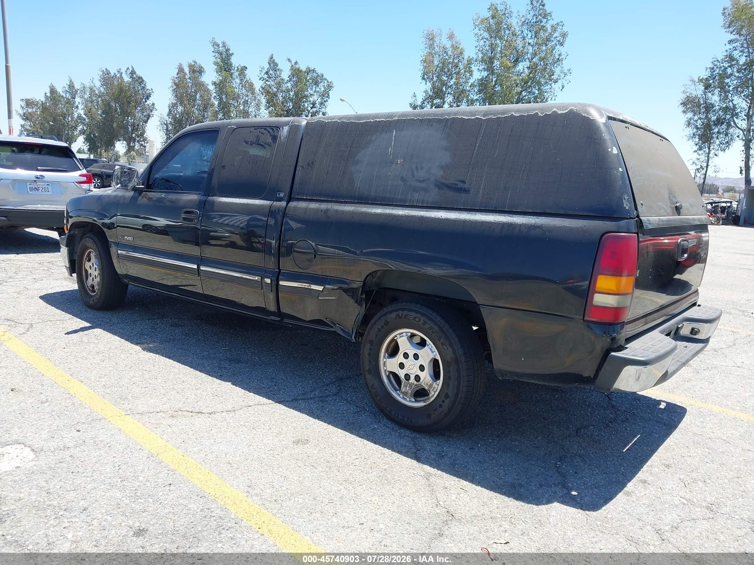 2001 Chevrolet Silverado 1500 Ls Black vin: 2GCEC19T411405302