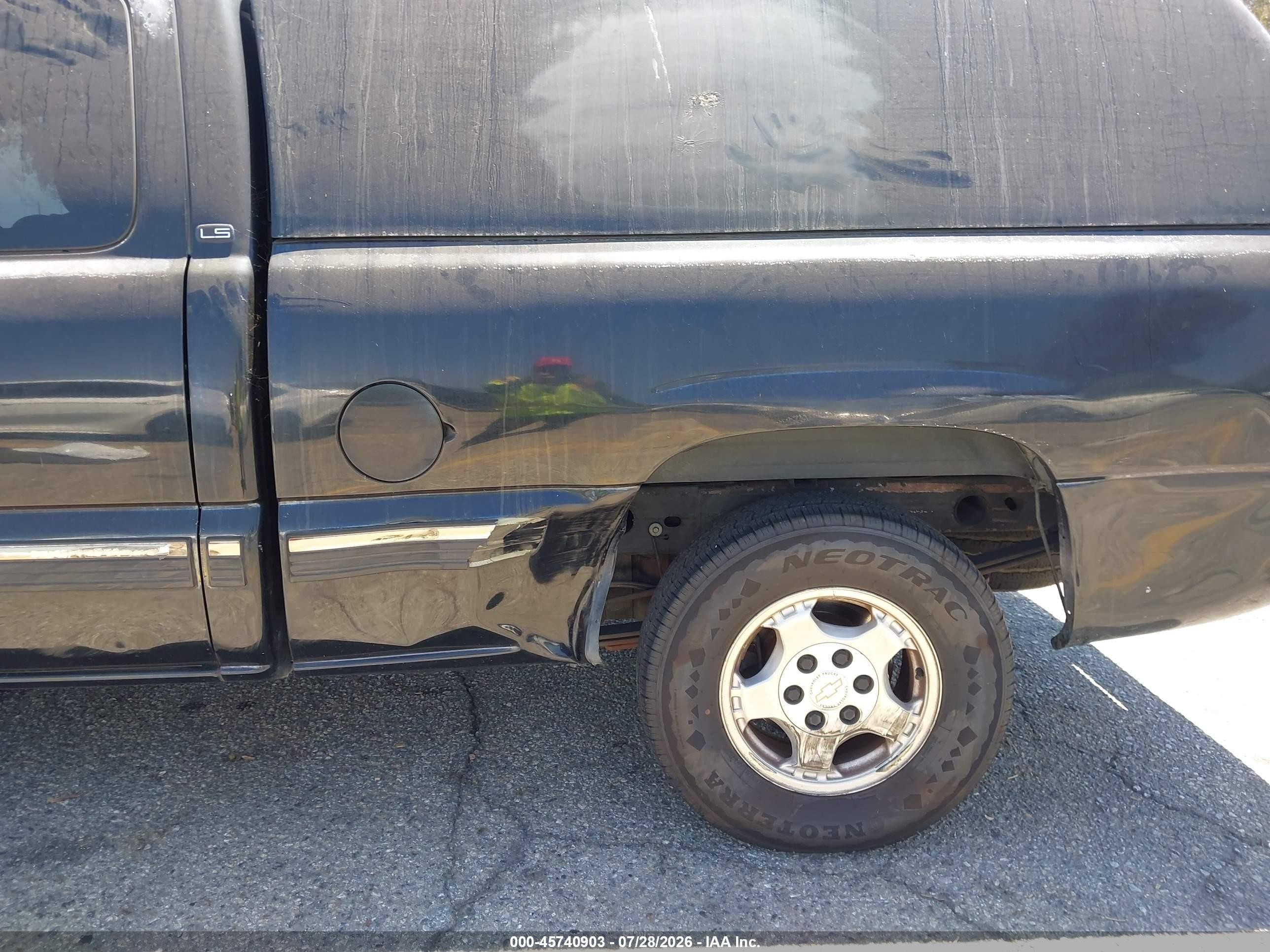2001 Chevrolet Silverado 1500 Ls Black vin: 2GCEC19T411405302
