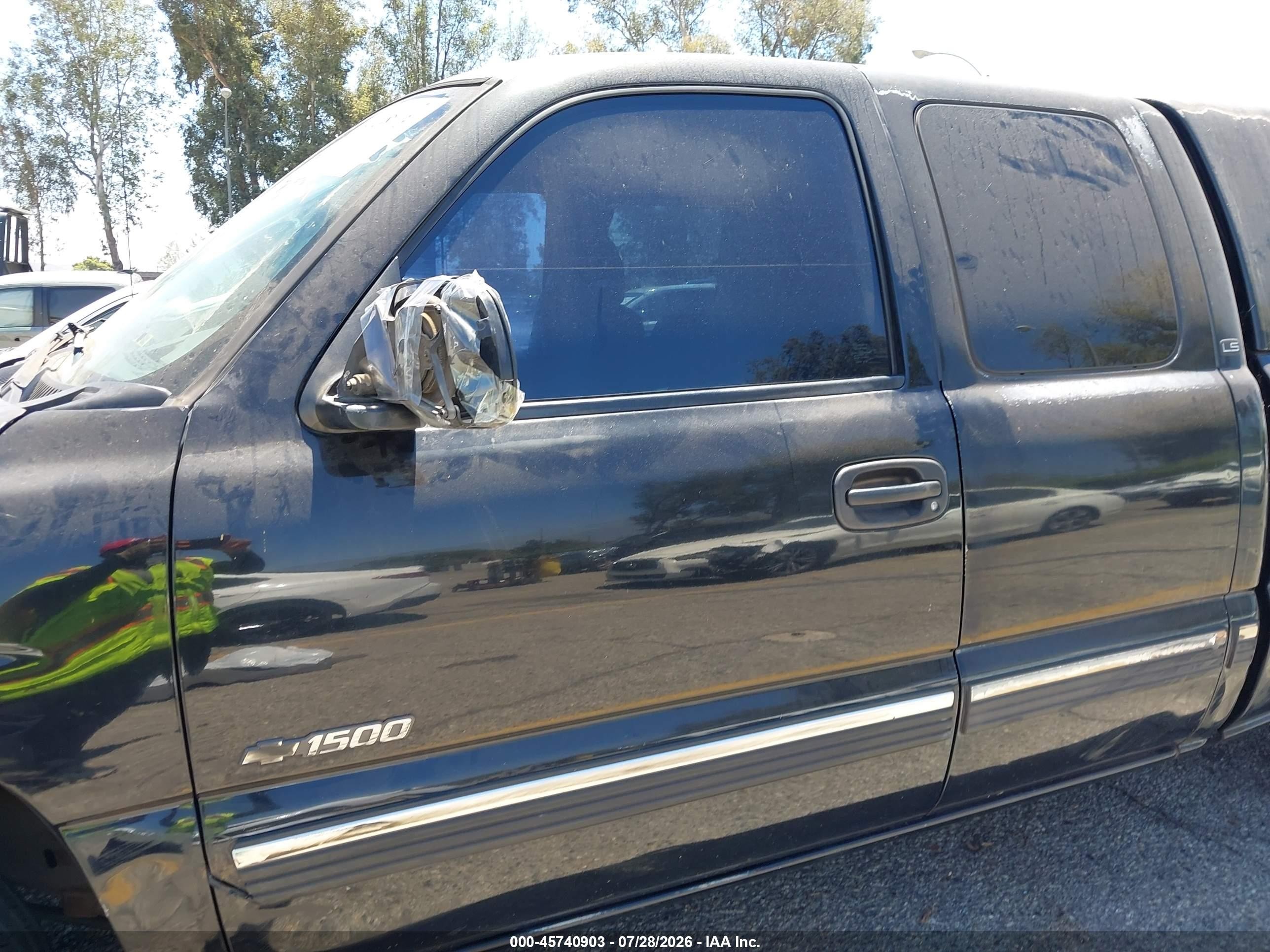 2001 Chevrolet Silverado 1500 Ls Black vin: 2GCEC19T411405302