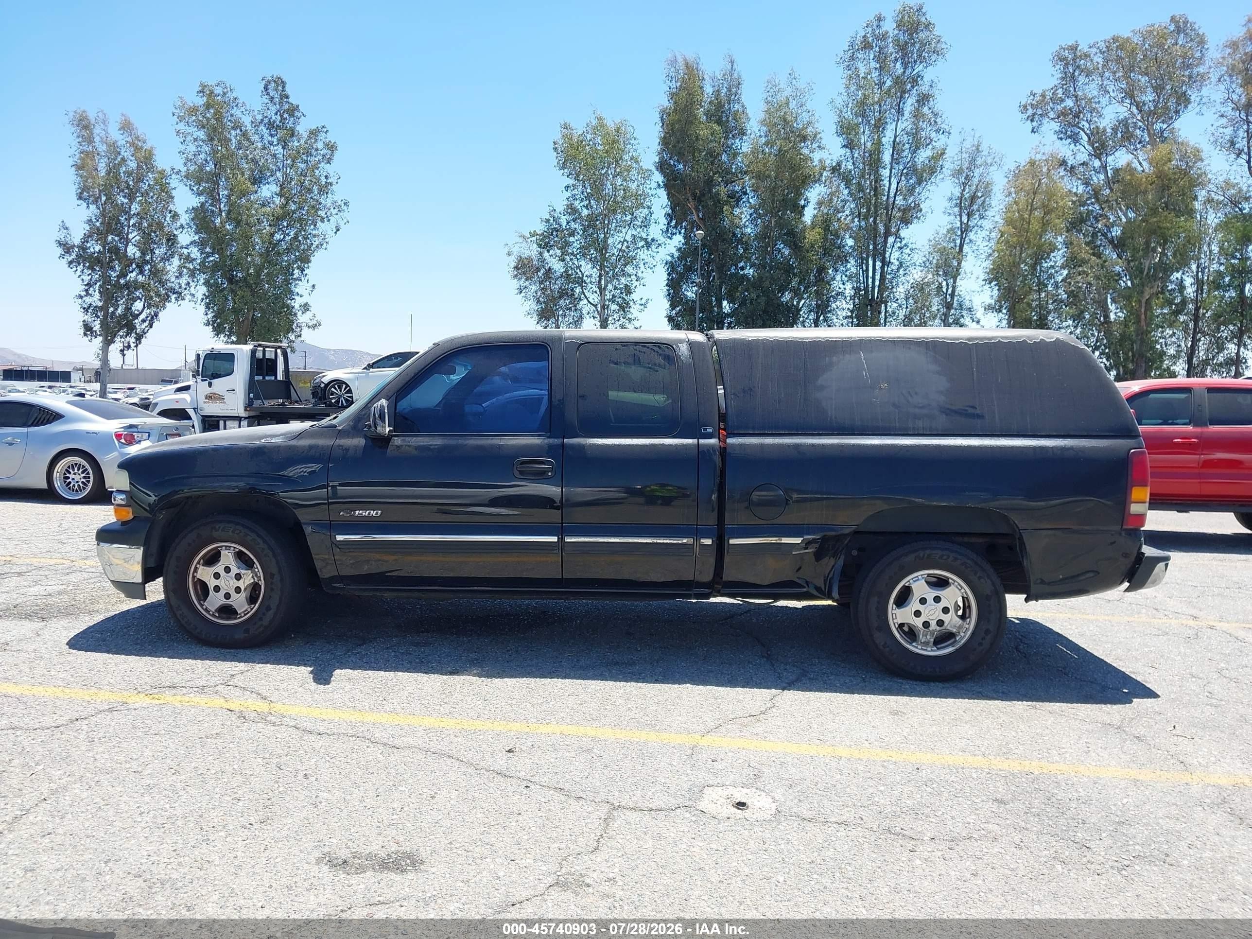 2001 Chevrolet Silverado 1500 Ls Black vin: 2GCEC19T411405302