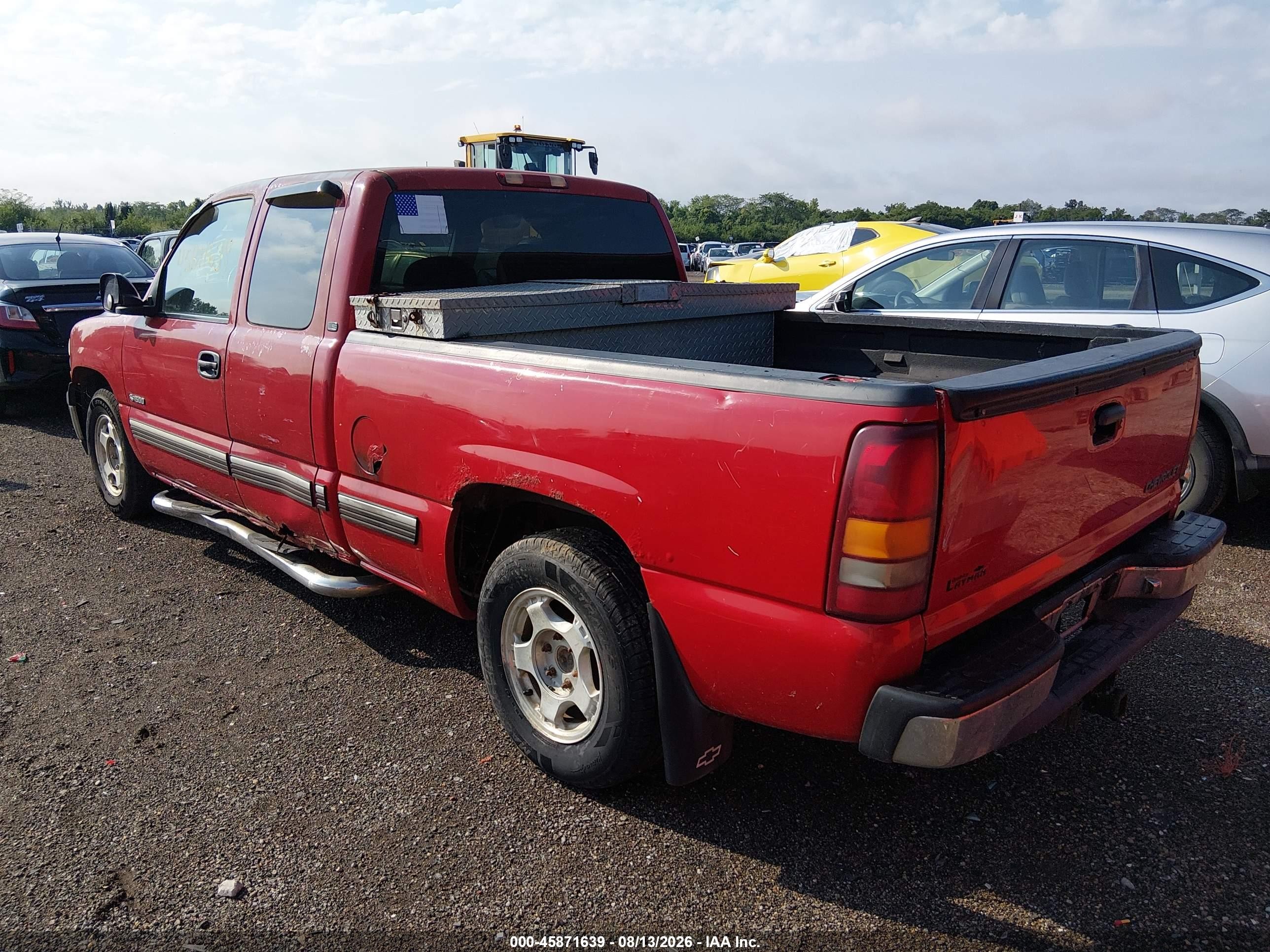 2002 Chevrolet Silverado 1500 Ls Красный vin: 2GCEC19T421151530