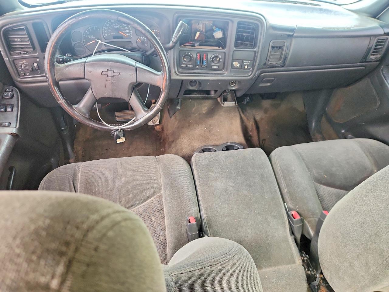 2003 Chevrolet Silverado C1500 White vin: 2GCEC19T431149391