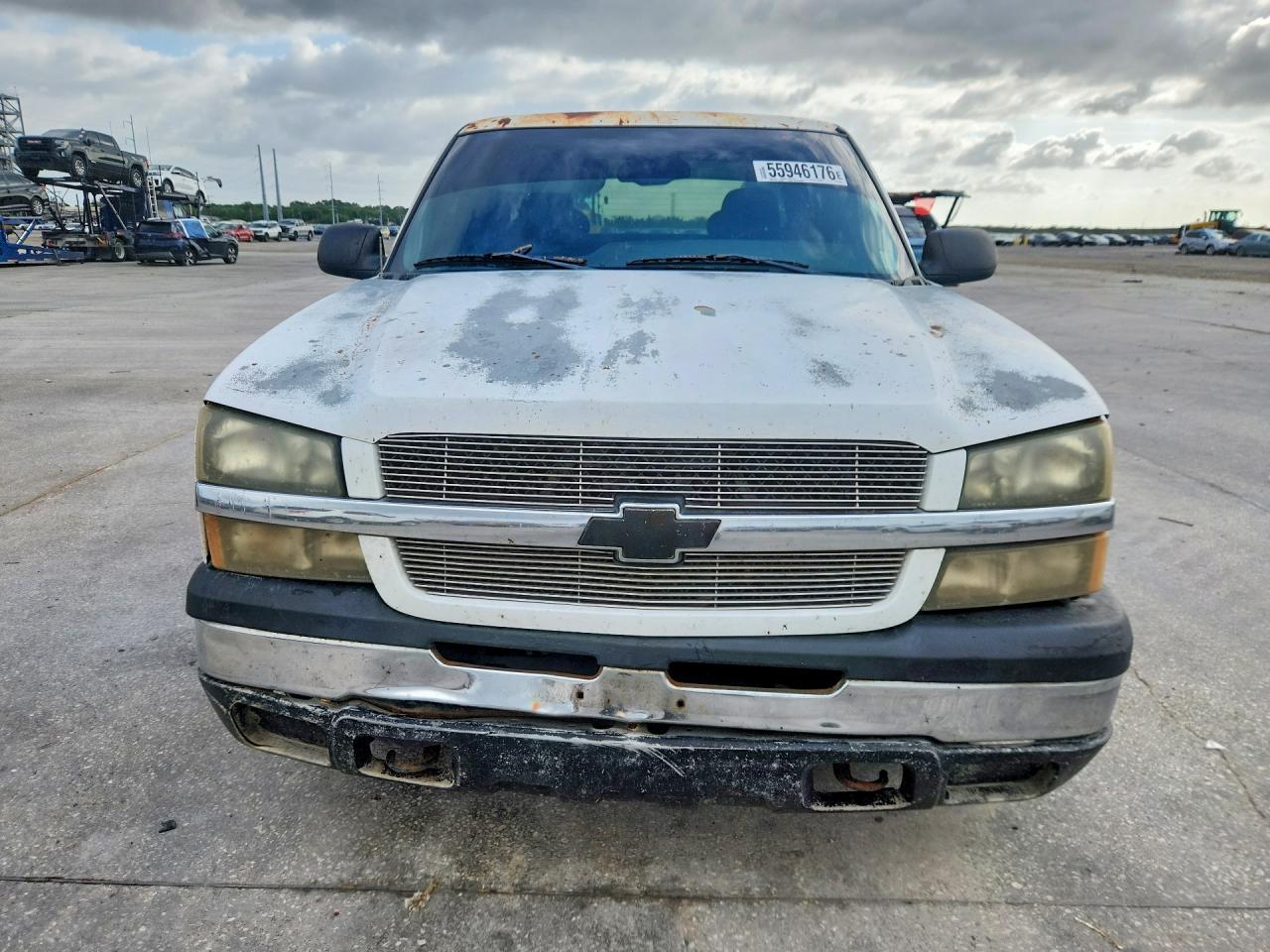 2003 Chevrolet Silverado C1500 White vin: 2GCEC19T431149391