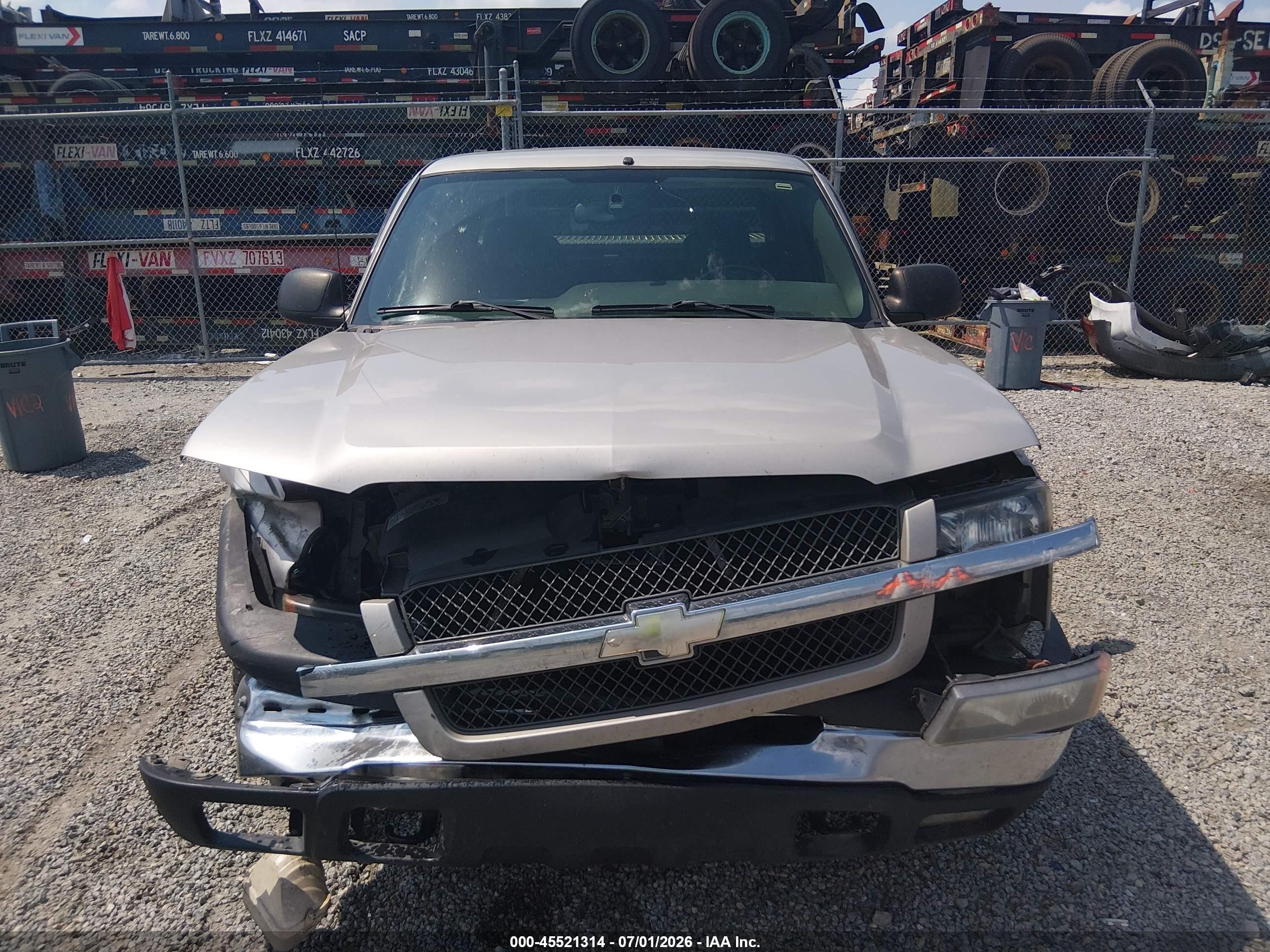 2004 Chevrolet Silverado 1500 Ls Silver vin: 2GCEC19T441136304