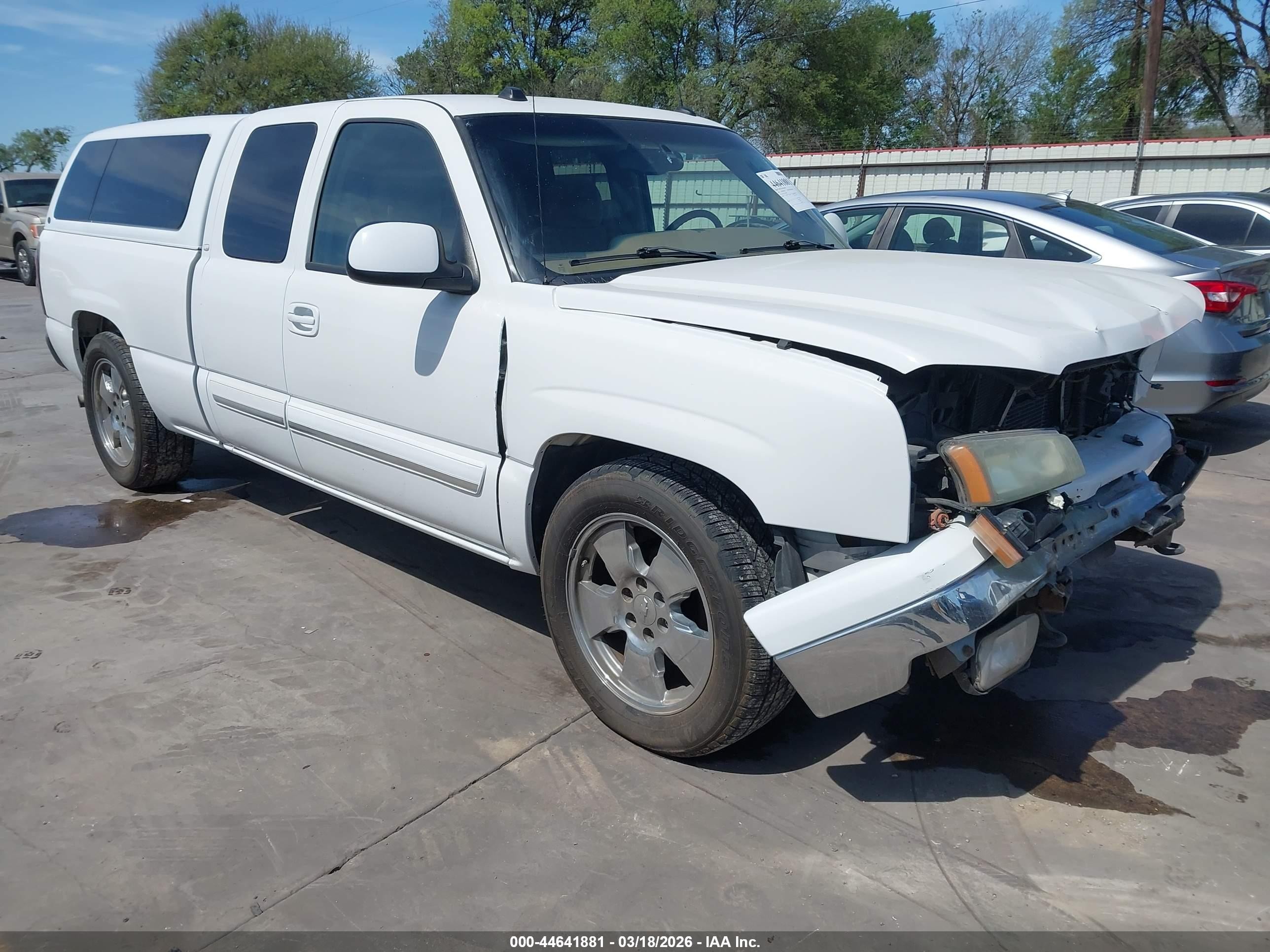2004 Chevrolet Silverado 1500 Ls White vin: 2GCEC19T441231865