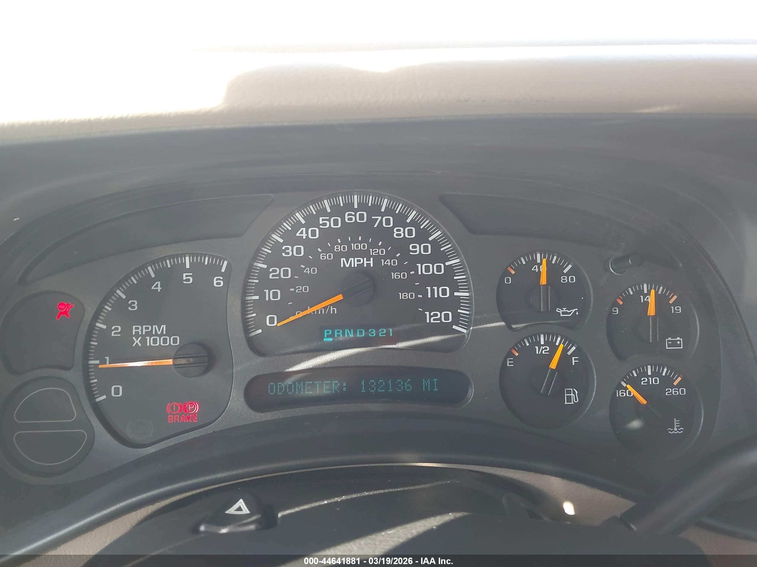 2004 Chevrolet Silverado 1500 Ls White vin: 2GCEC19T441231865