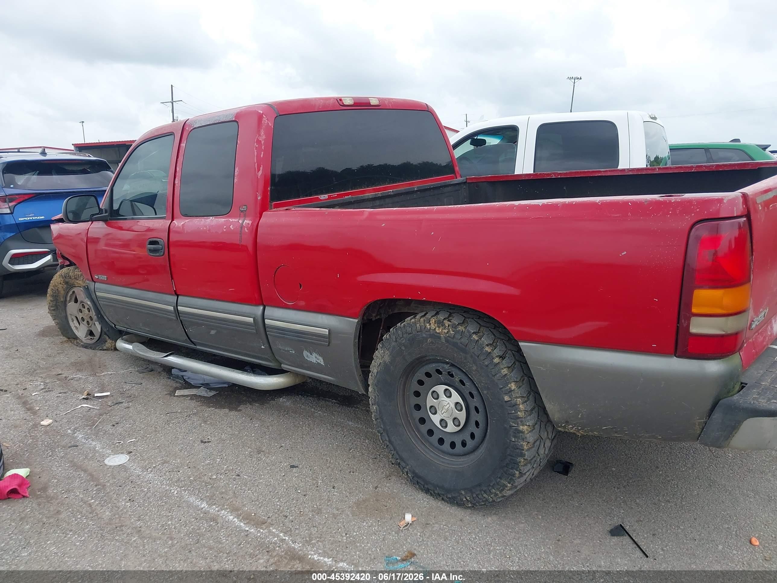 2000 Chevrolet Silverado 1500 Ls Red vin: 2GCEC19T4Y1205207
