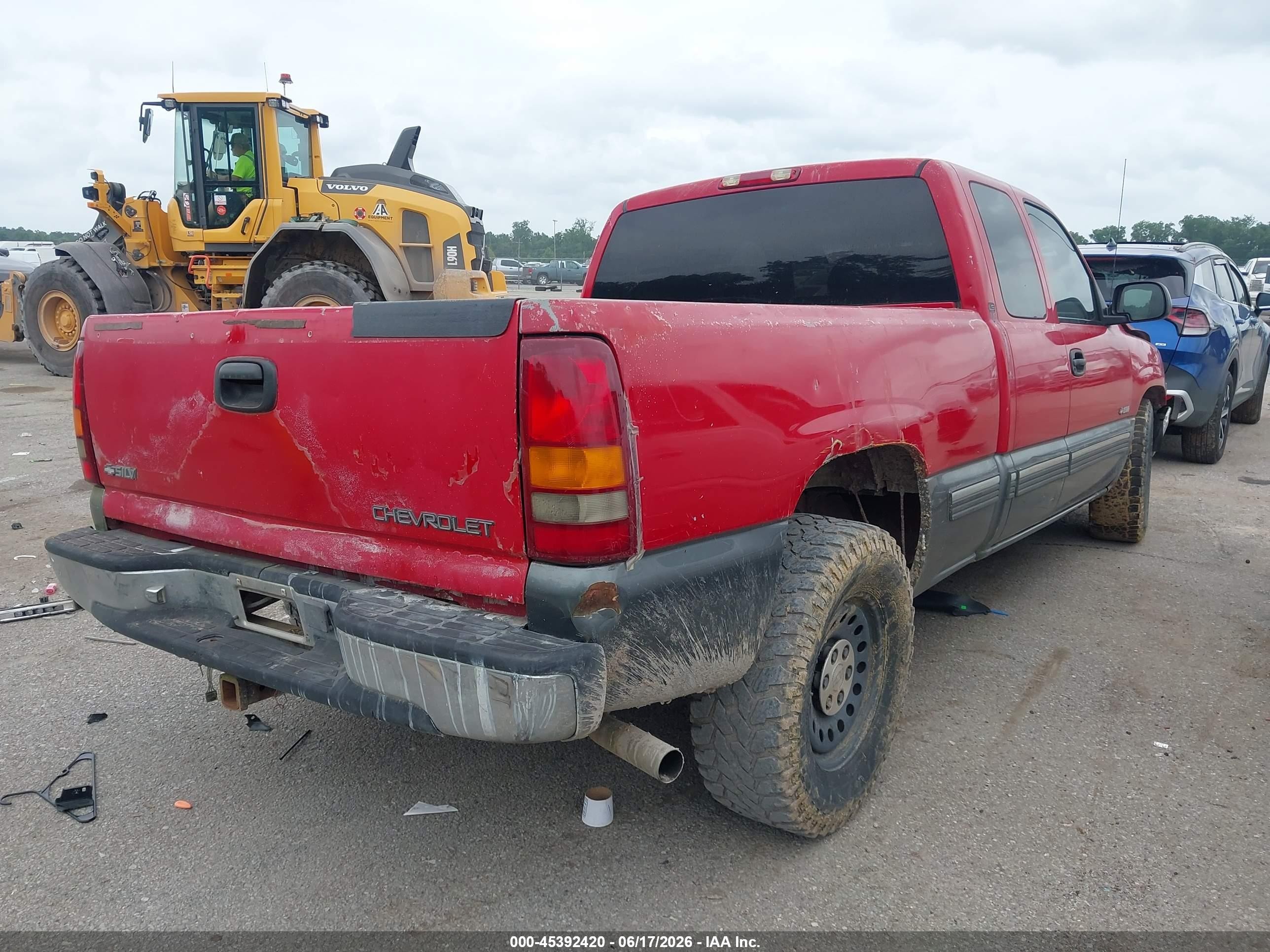 2000 Chevrolet Silverado 1500 Ls Red vin: 2GCEC19T4Y1205207