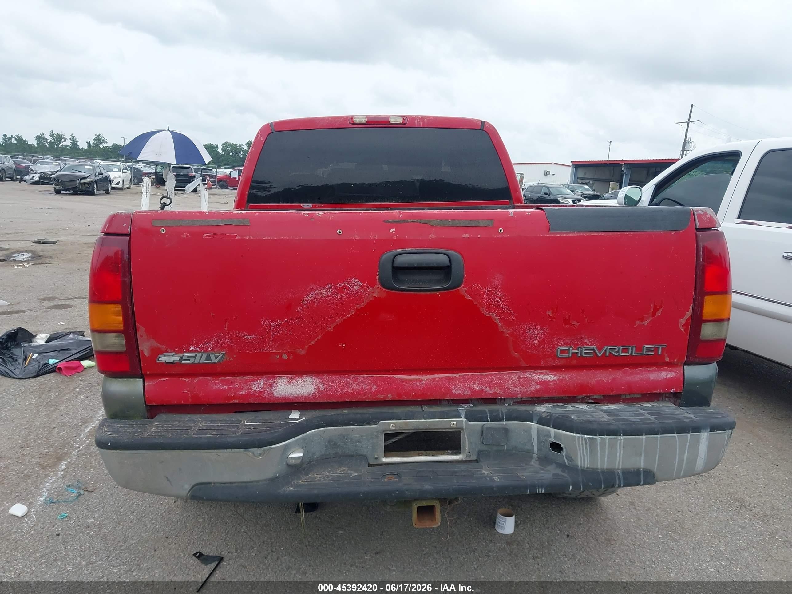 2000 Chevrolet Silverado 1500 Ls Red vin: 2GCEC19T4Y1205207