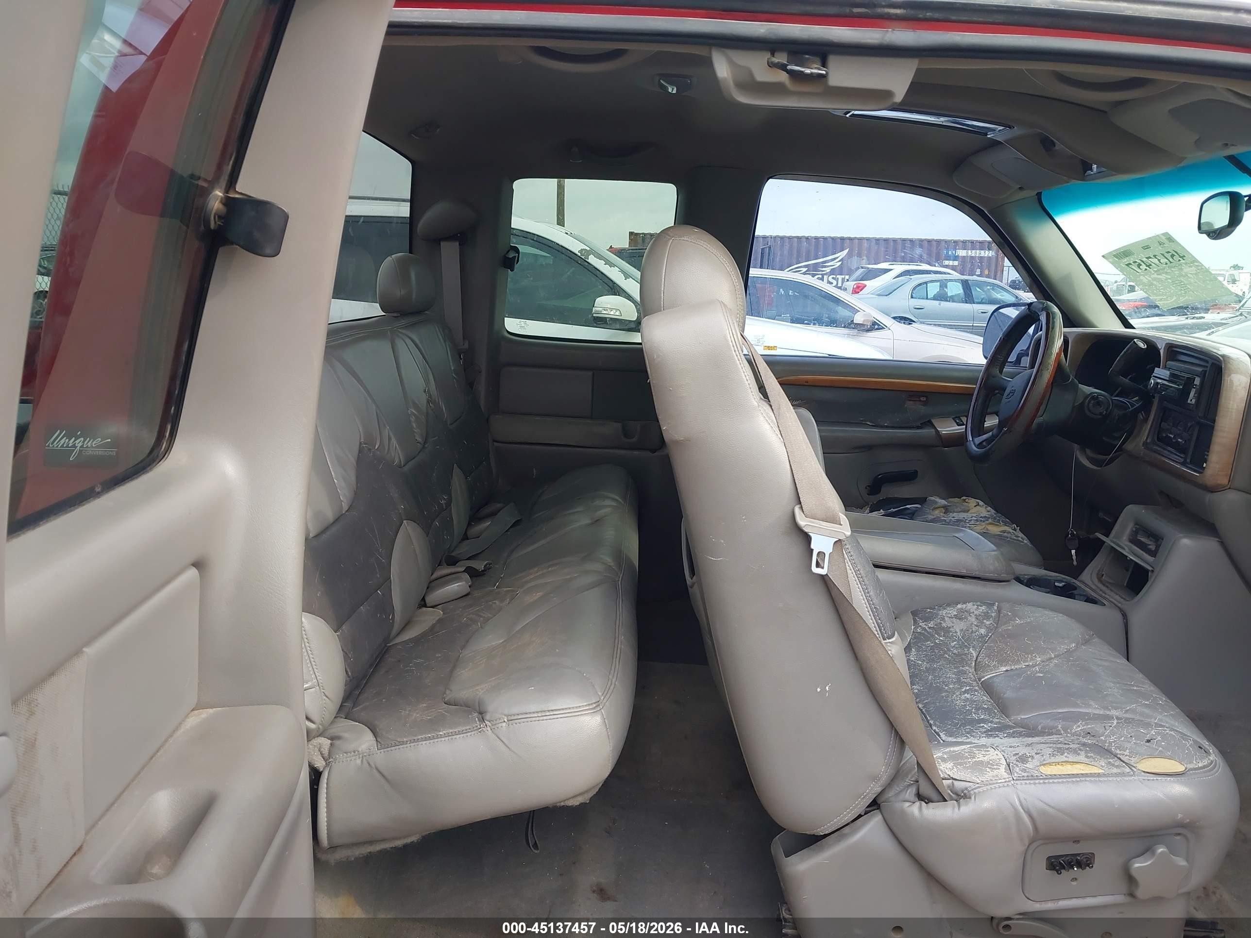 2000 Chevrolet Silverado 1500 Ls Red vin: 2GCEC19T4Y1219172