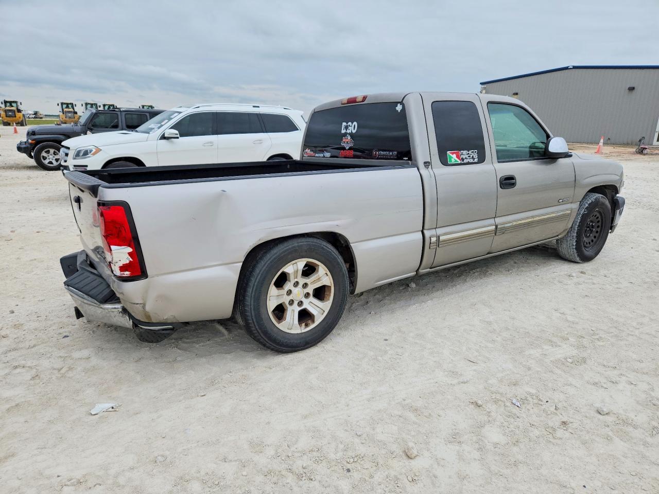 2001 Chevrolet Silverado C1500 Brown vin: 2GCEC19T511211247