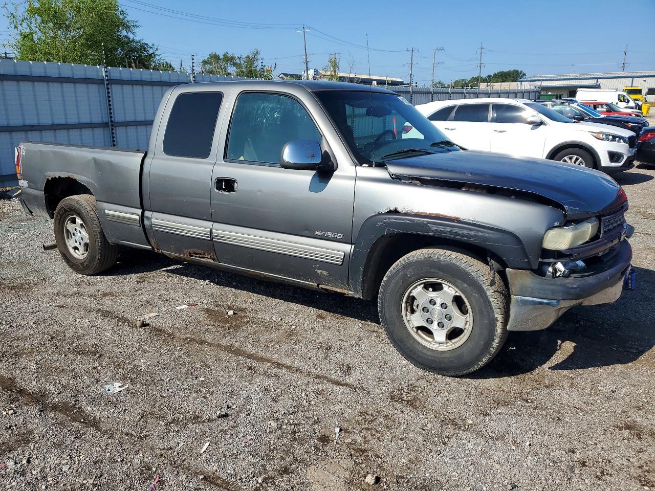 2002 Chevrolet Silverado C1500 Charcoal vin: 2GCEC19T521349338