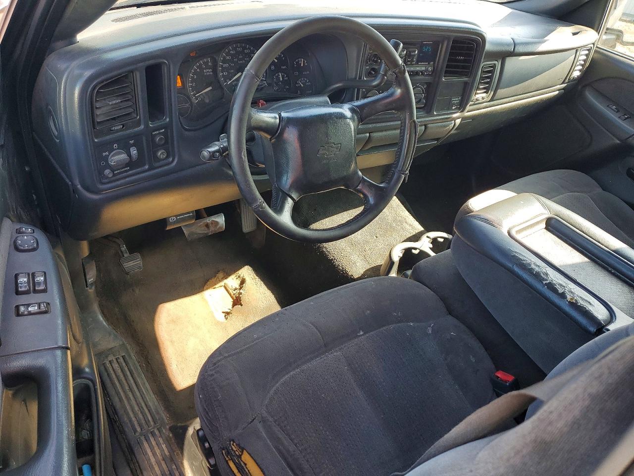 2002 Chevrolet Silverado C1500 Charcoal vin: 2GCEC19T521349338