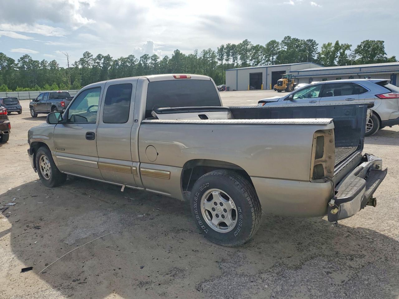 2002 Chevrolet Silverado C1500 Tan vin: 2GCEC19T521415189