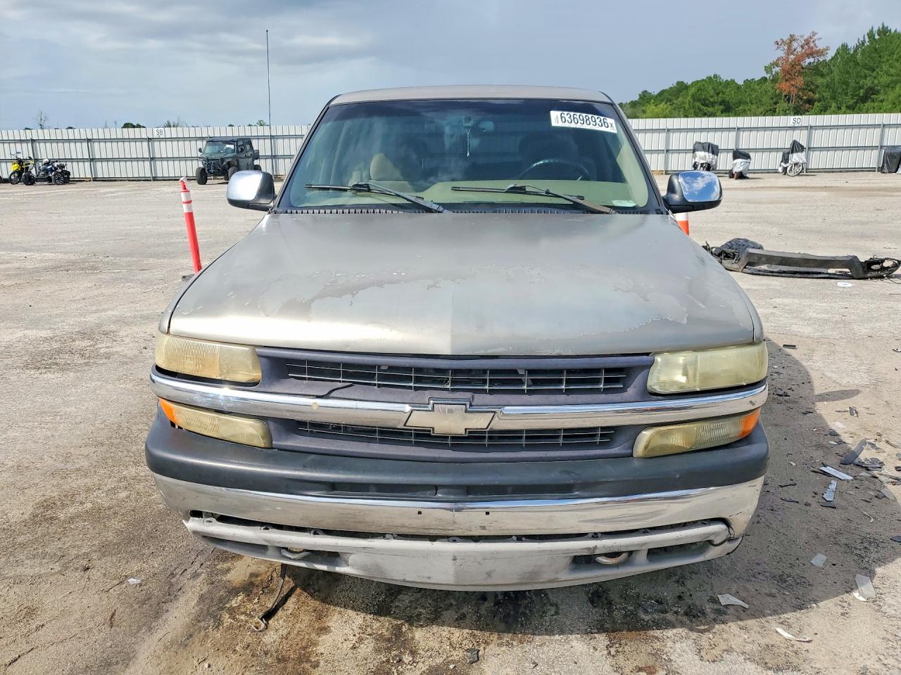 2002 Chevrolet Silverado C1500 Tan vin: 2GCEC19T521415189