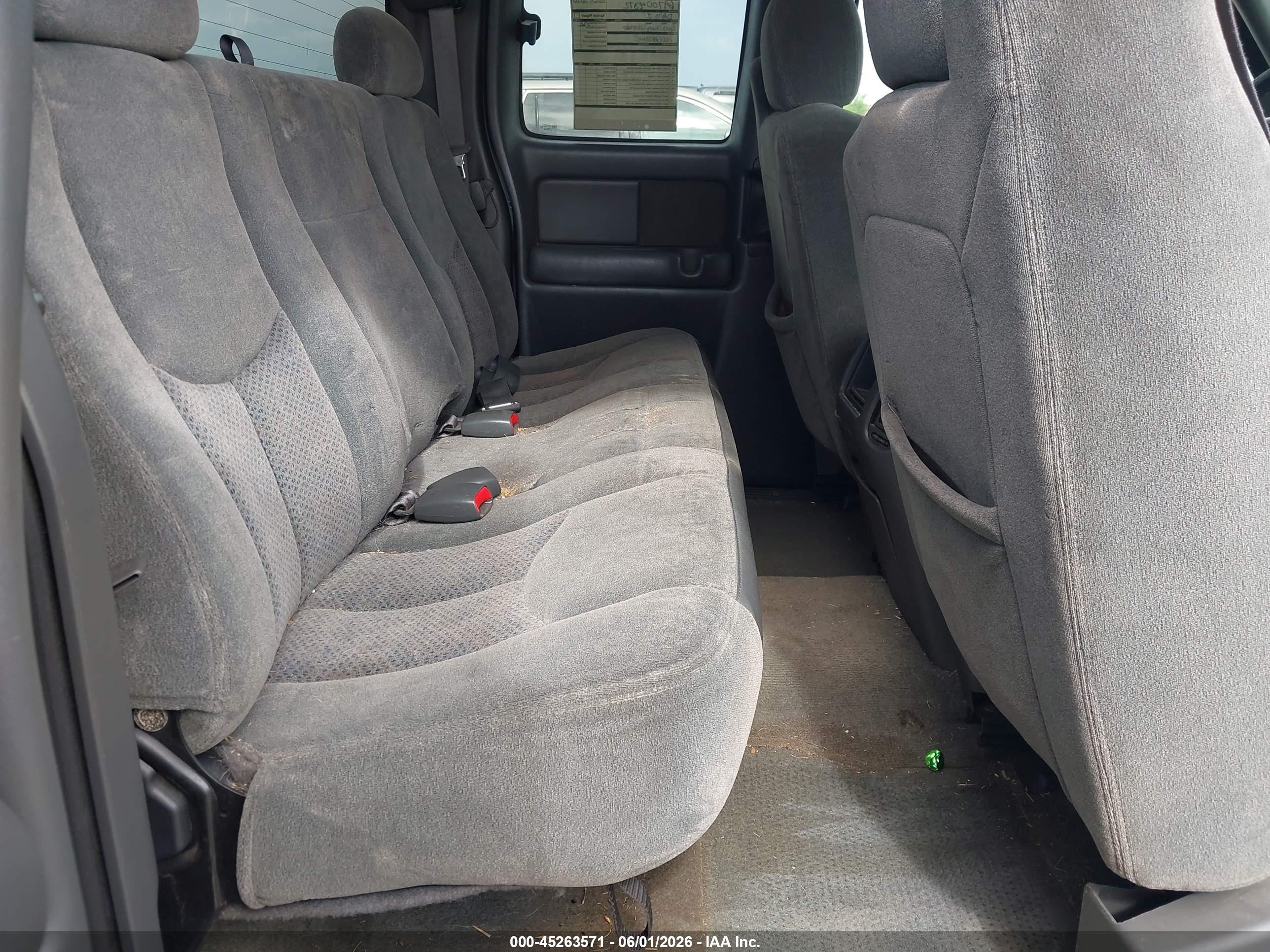 2003 Chevrolet Silverado 1500 Ls Black vin: 2GCEC19T531121597