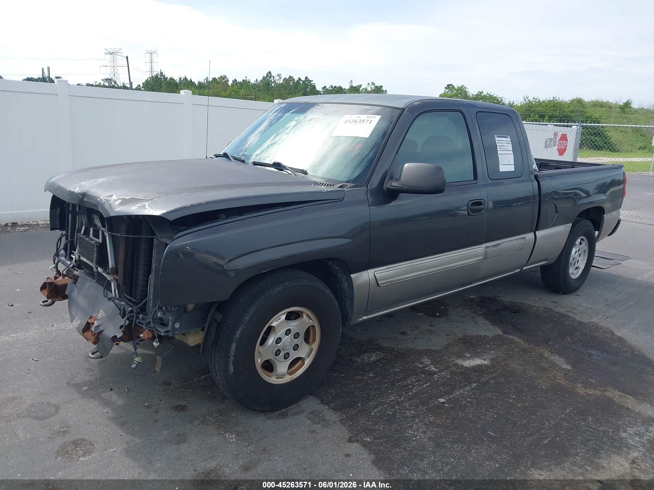 2003 Chevrolet Silverado 1500 Ls Black vin: 2GCEC19T531121597