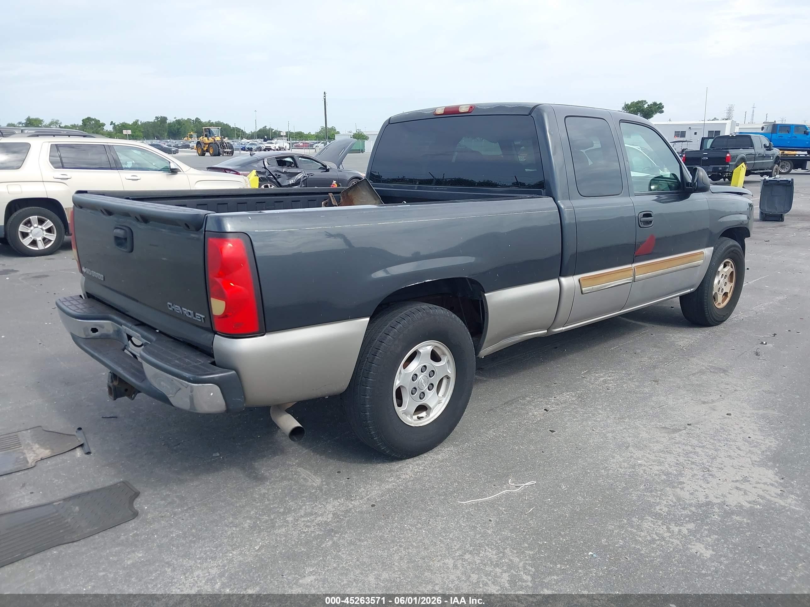 2003 Chevrolet Silverado 1500 Ls Black vin: 2GCEC19T531121597