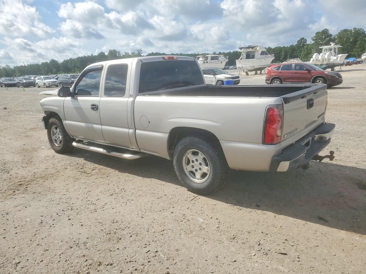 2003 Chevrolet Silverado C1500 Beige vin: 2GCEC19T531372412