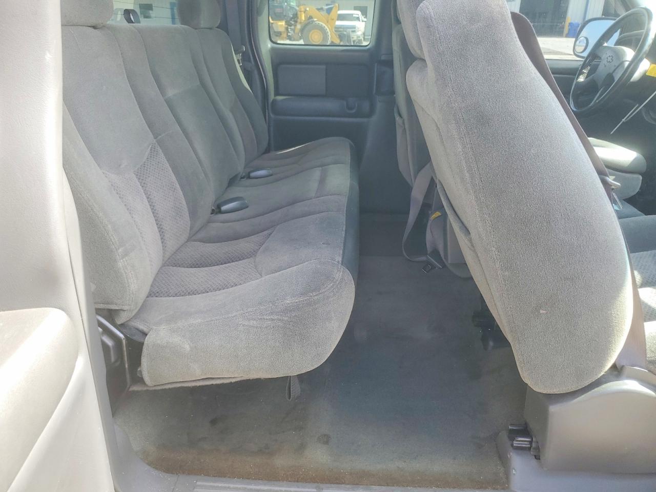 2003 Chevrolet Silverado C1500 Beige vin: 2GCEC19T531372412